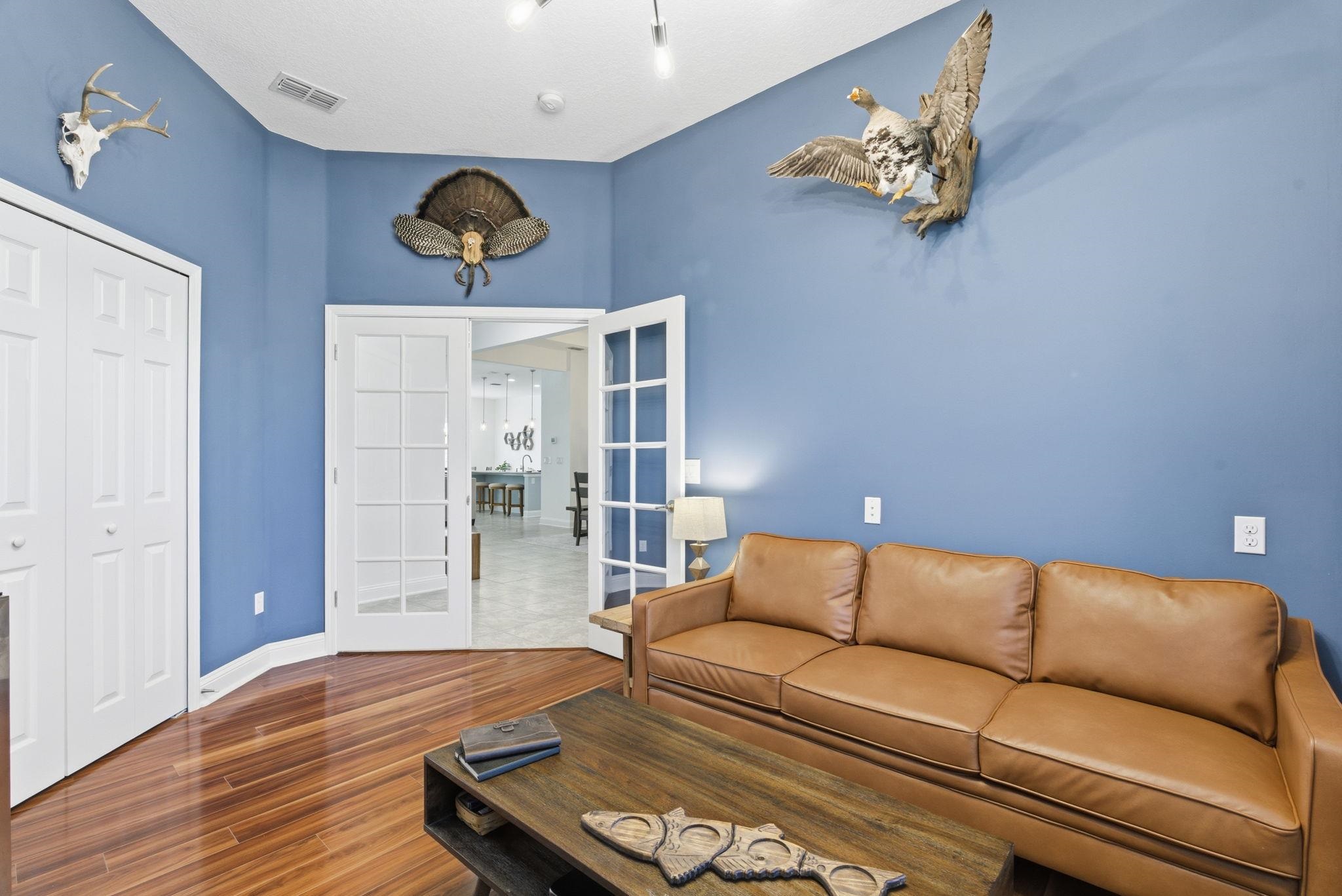 Image 42 of 73 For 225 Moses Creek Blvd