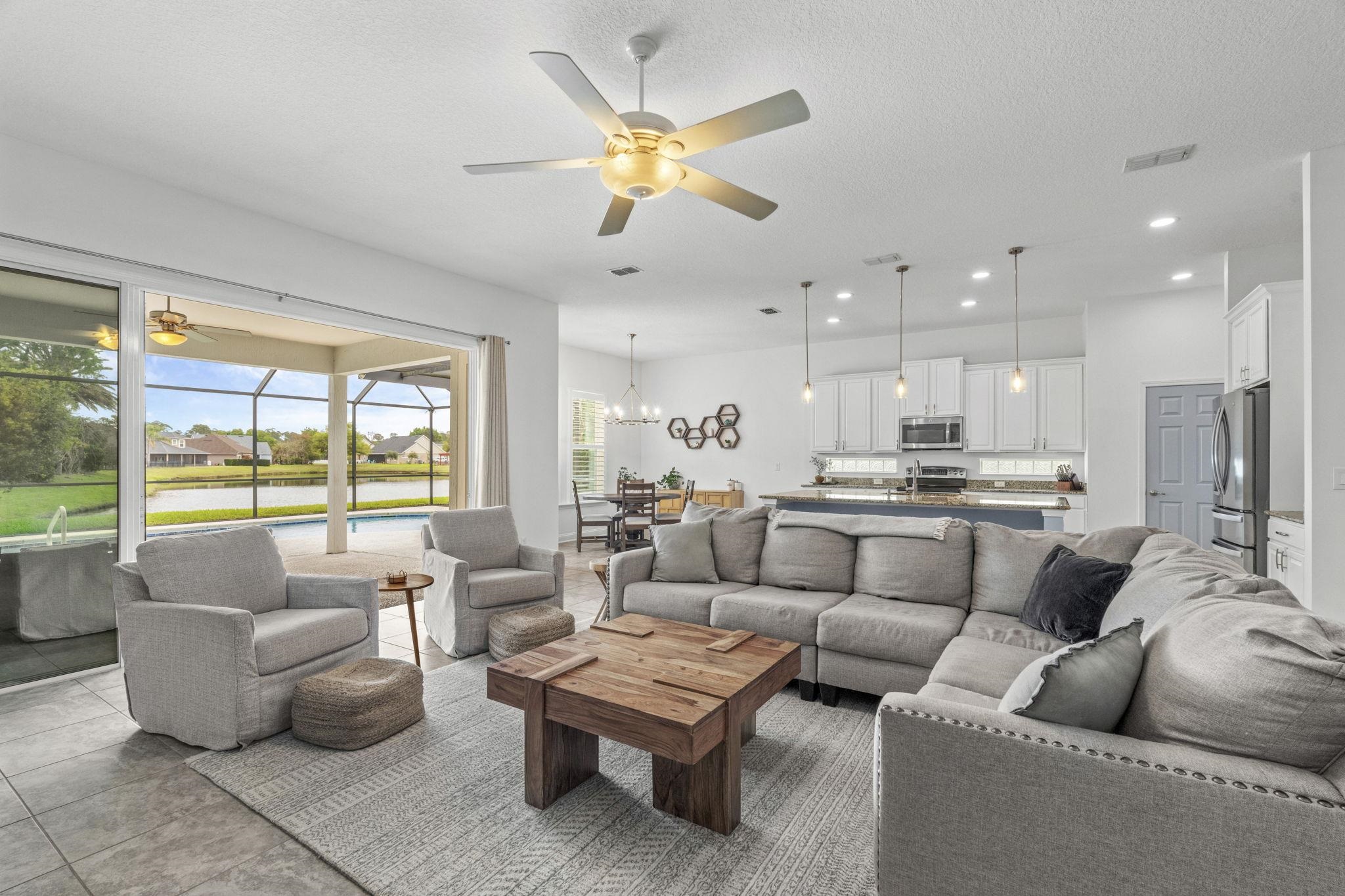 Image 9 of 73 For 225 Moses Creek Blvd