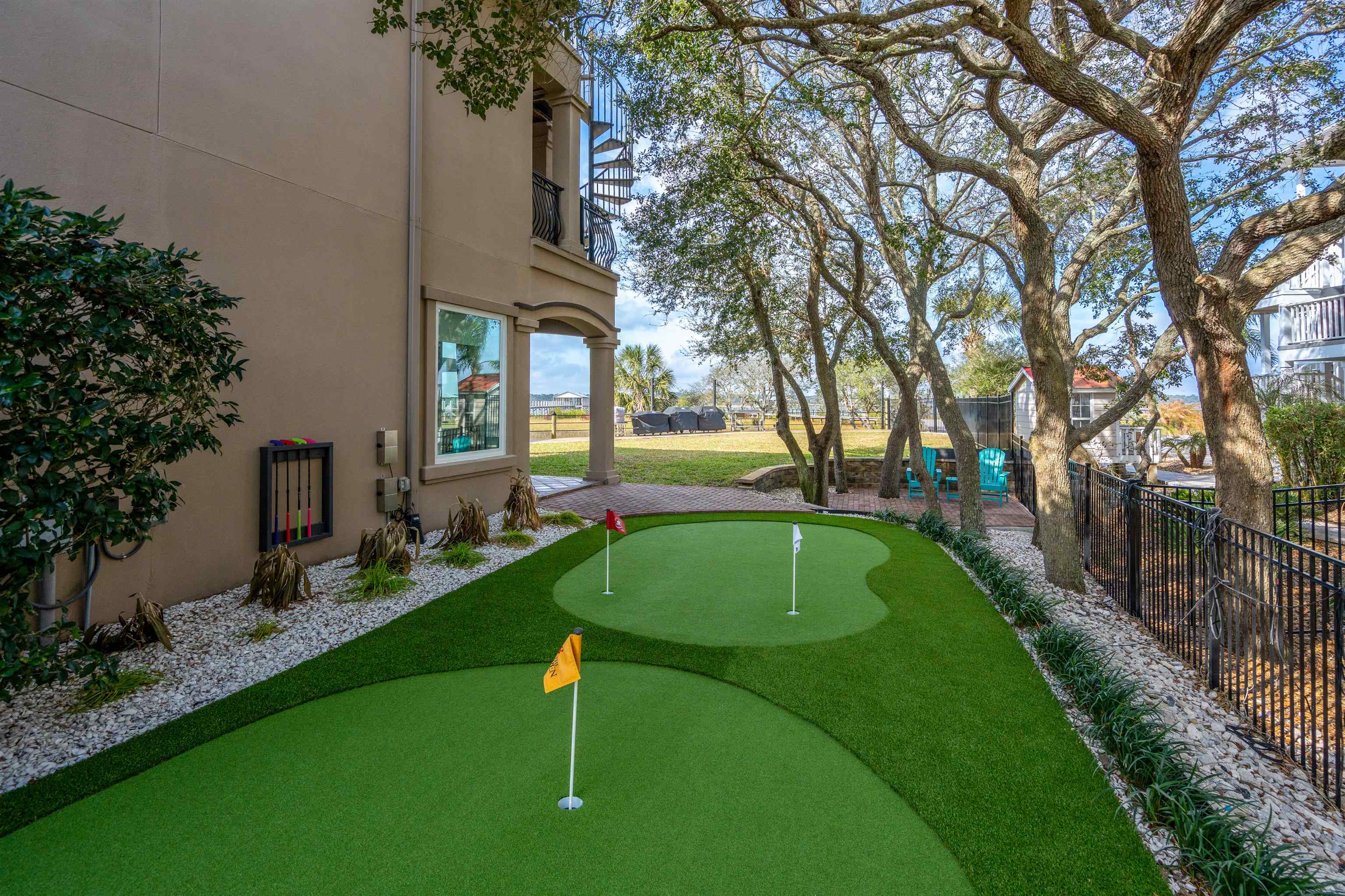 Image 34 of 99 For 973 Griffin Shores Dr. N