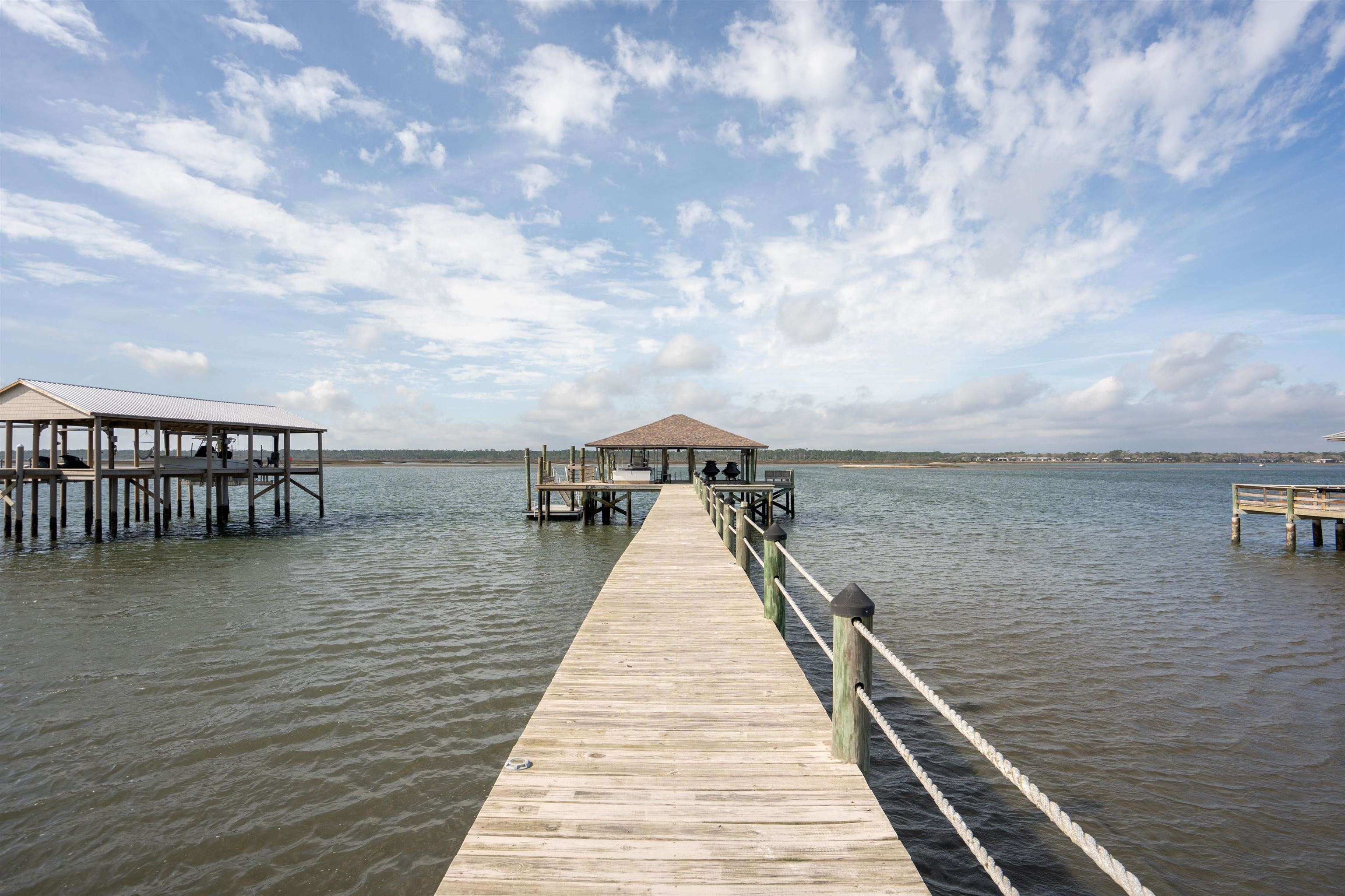 Image 42 of 99 For 973 Griffin Shores Dr. N