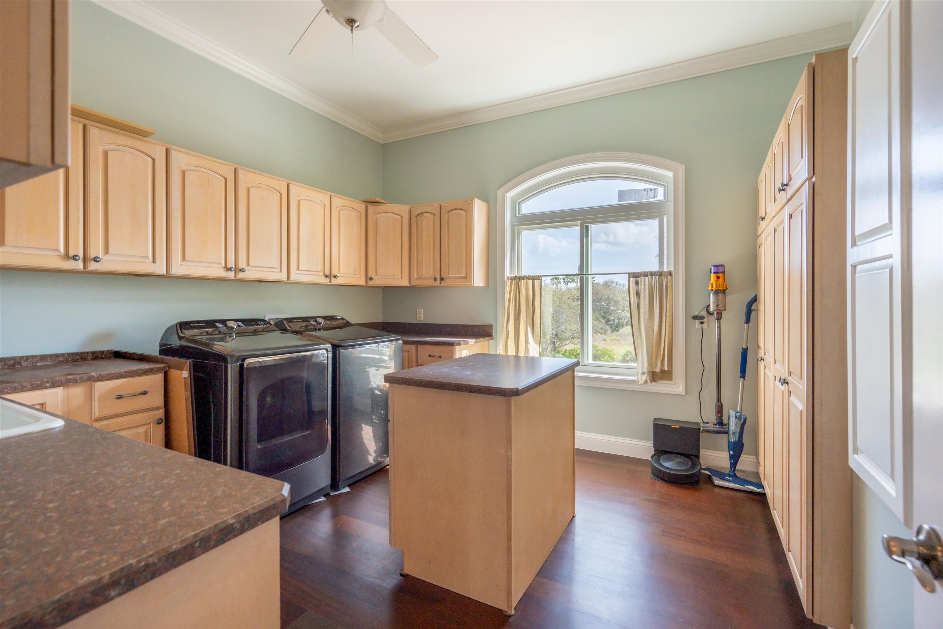 Image 78 of 99 For 973 Griffin Shores Dr. N