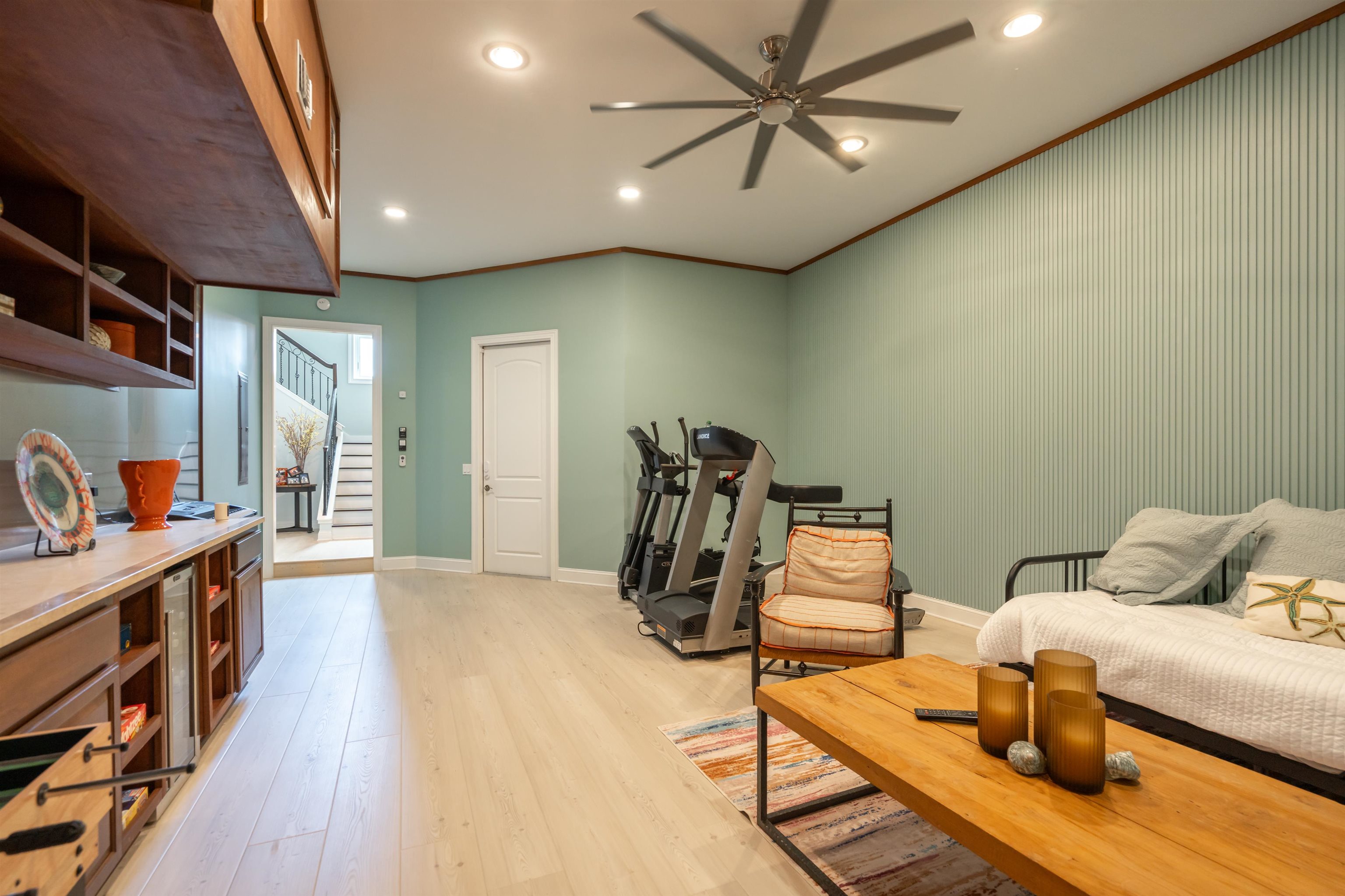 Image 83 of 99 For 973 Griffin Shores Dr. N