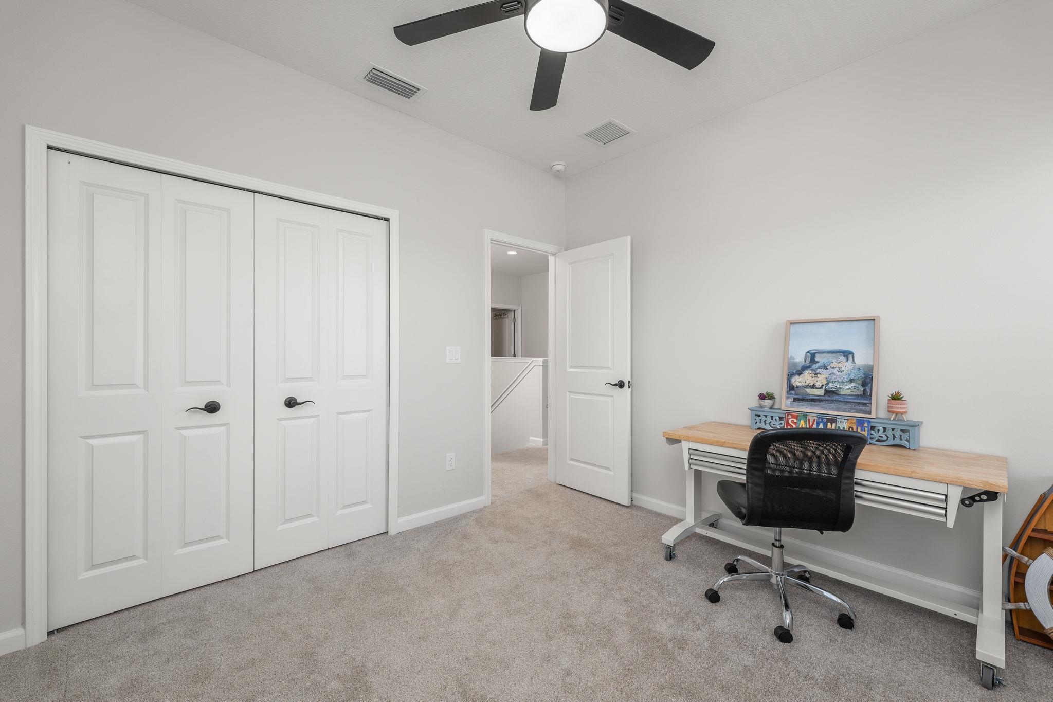 Image 33 of 54 For 121 Nighthawk Lane