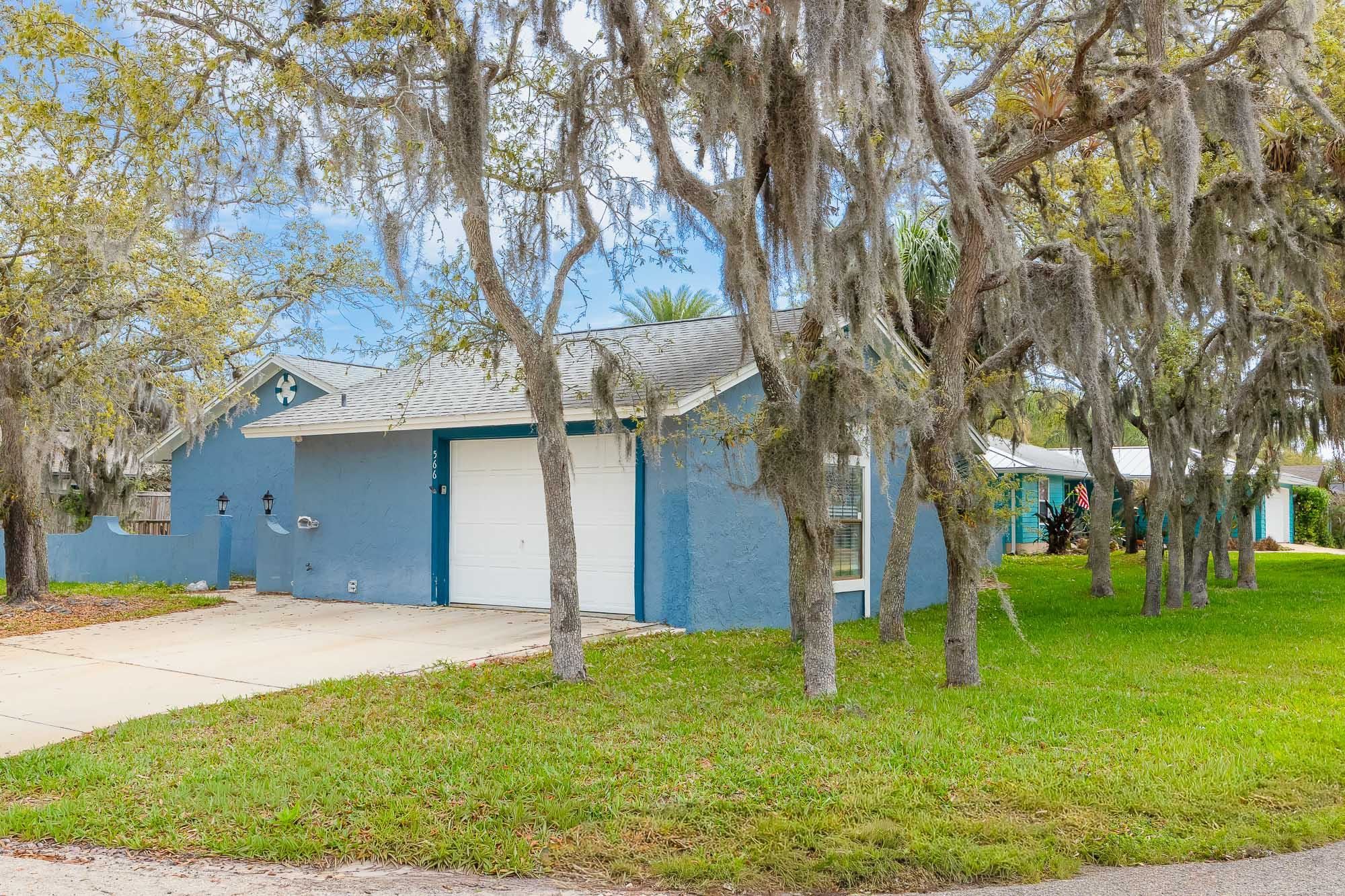 Image 28 of 40 For 566 W Tropic Way