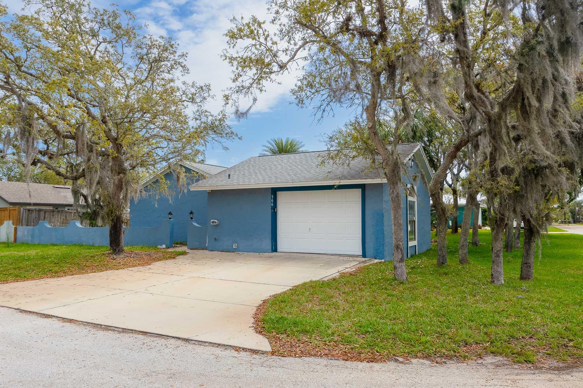 Image 29 of 40 For 566 W Tropic Way