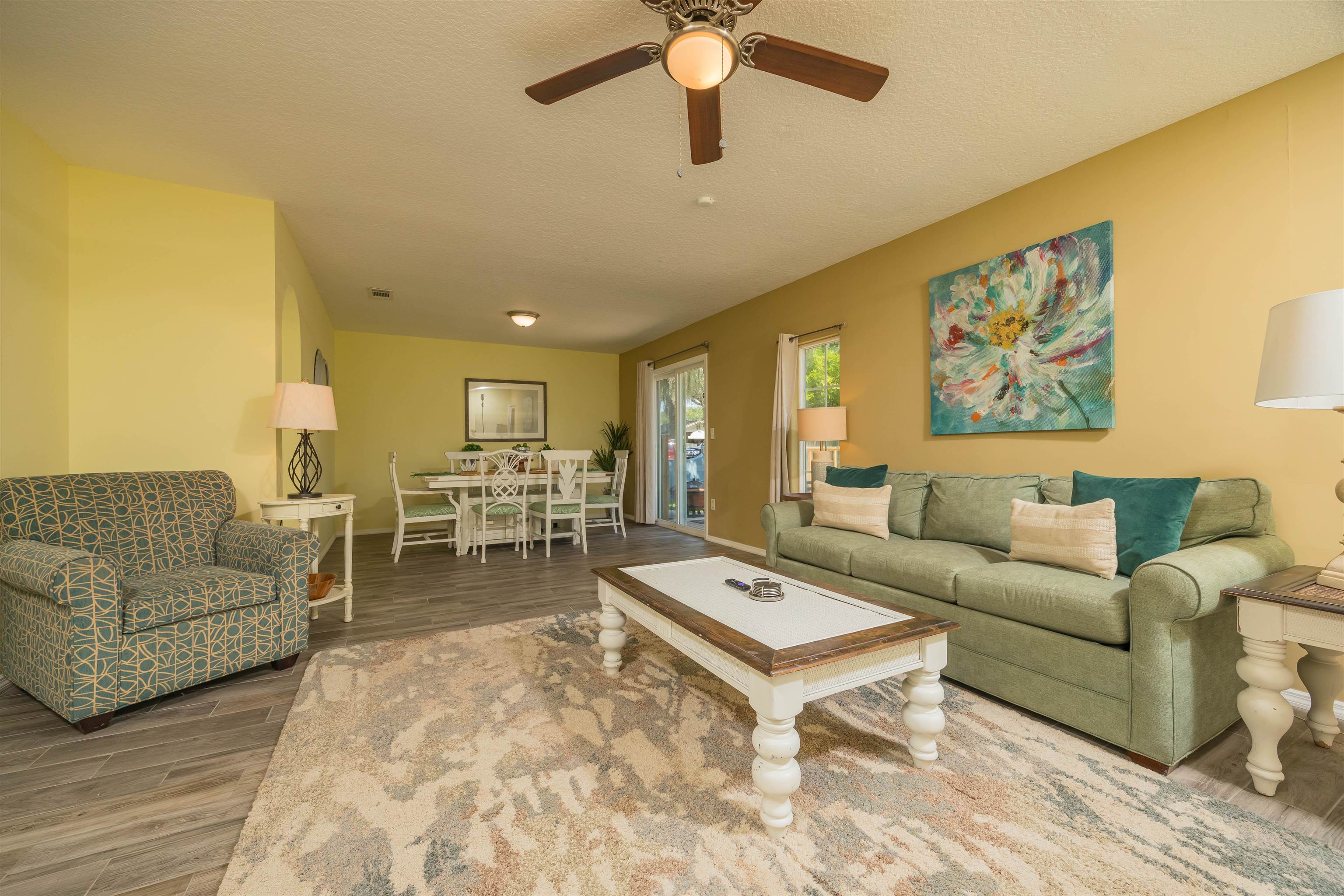 Image 3 of 40 For 566 W Tropic Way