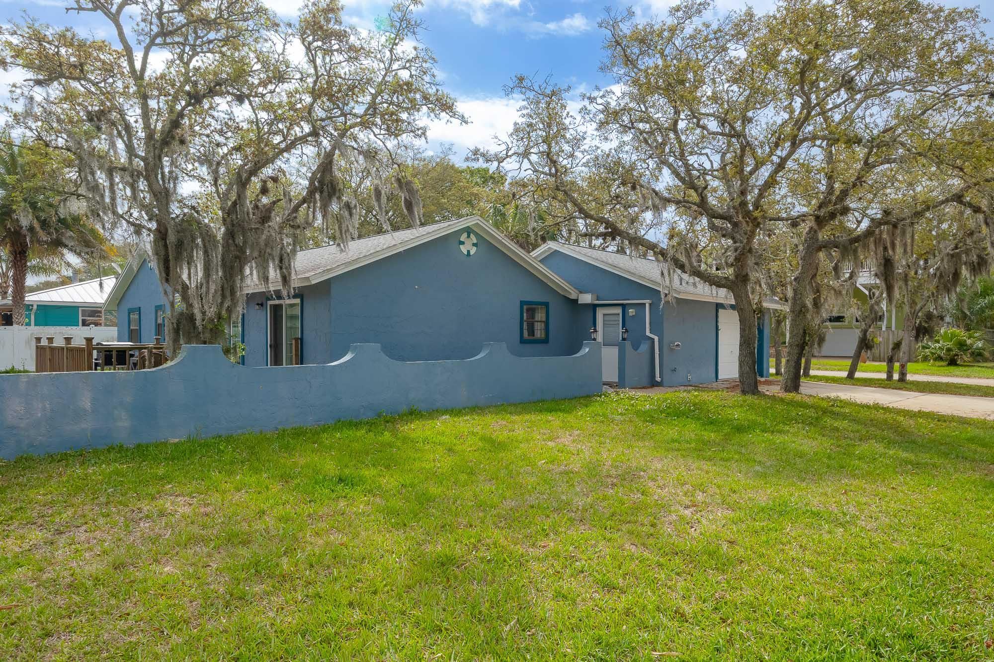 Image 30 of 40 For 566 W Tropic Way