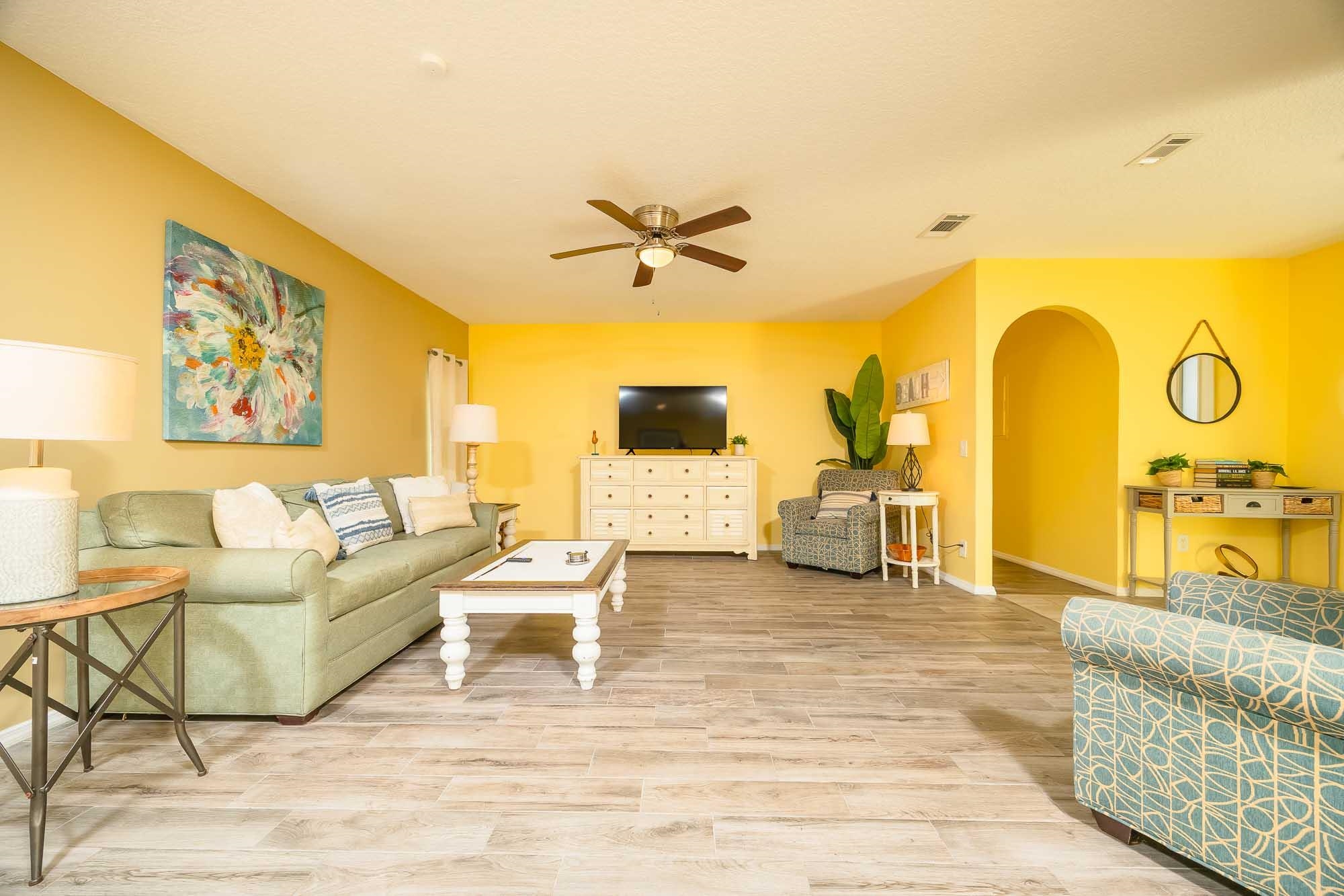 Image 34 of 40 For 566 W Tropic Way