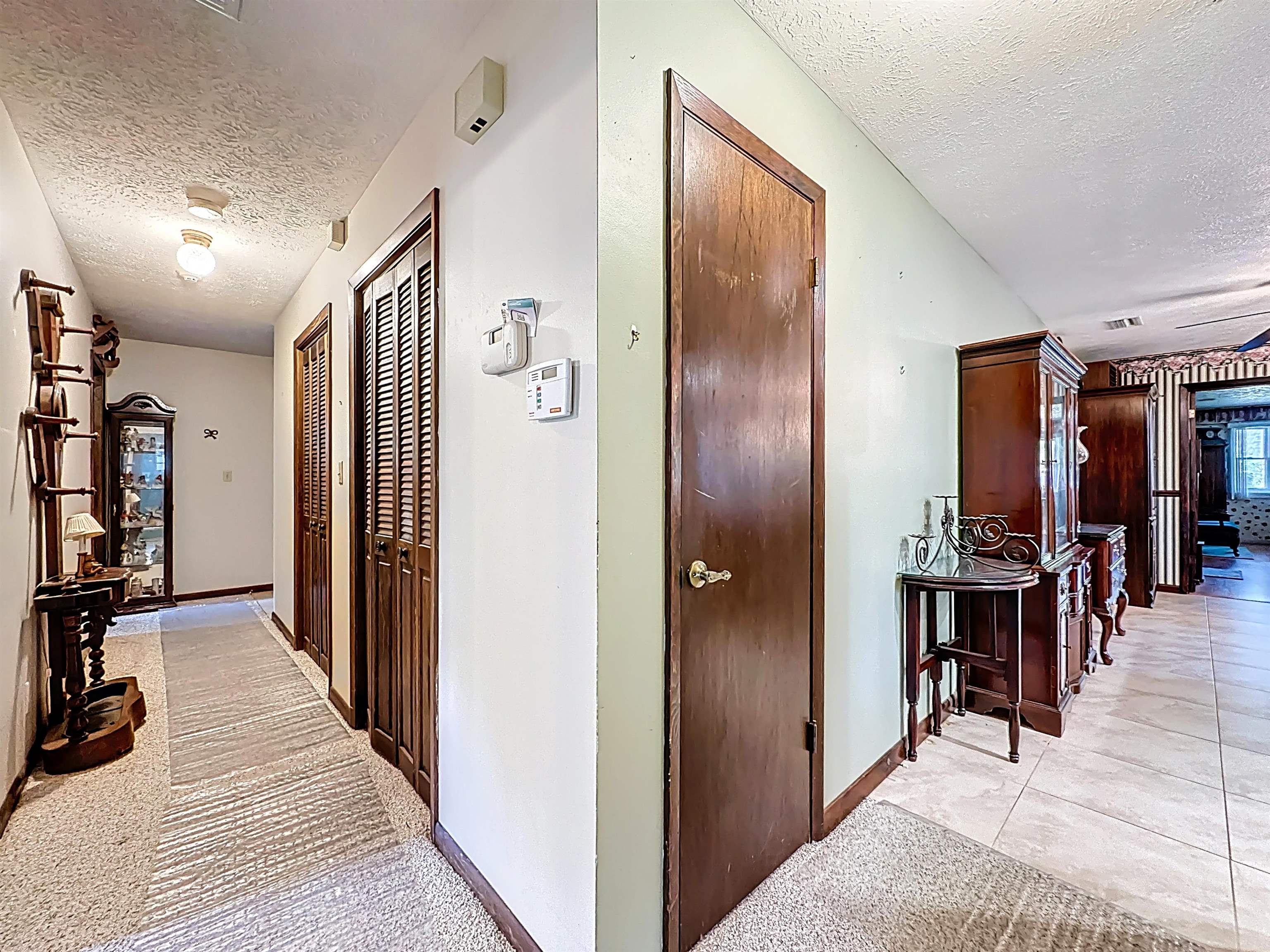 Image 38 of 79 For 5046 Shore Dr