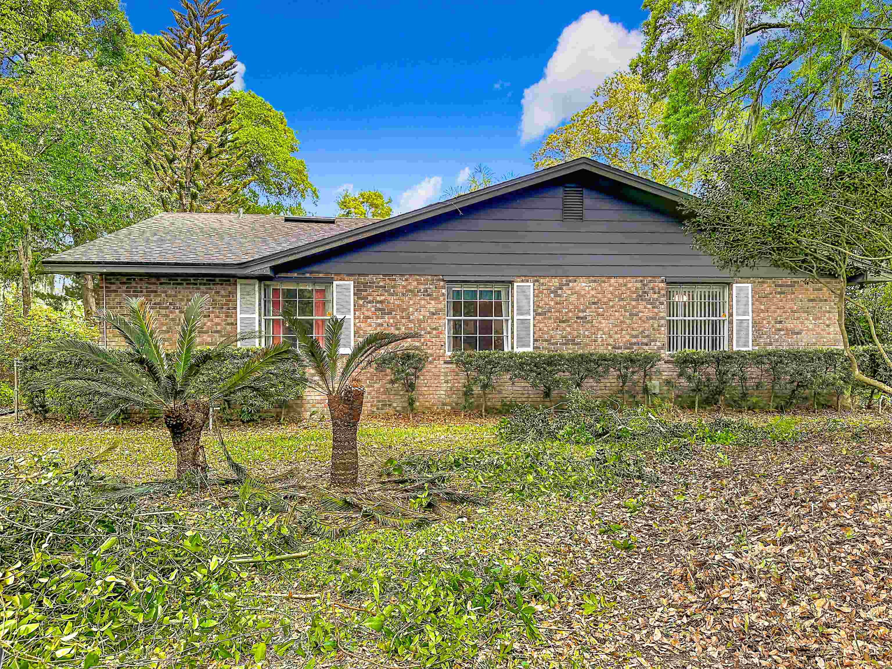 Image 49 of 79 For 5046 Shore Dr