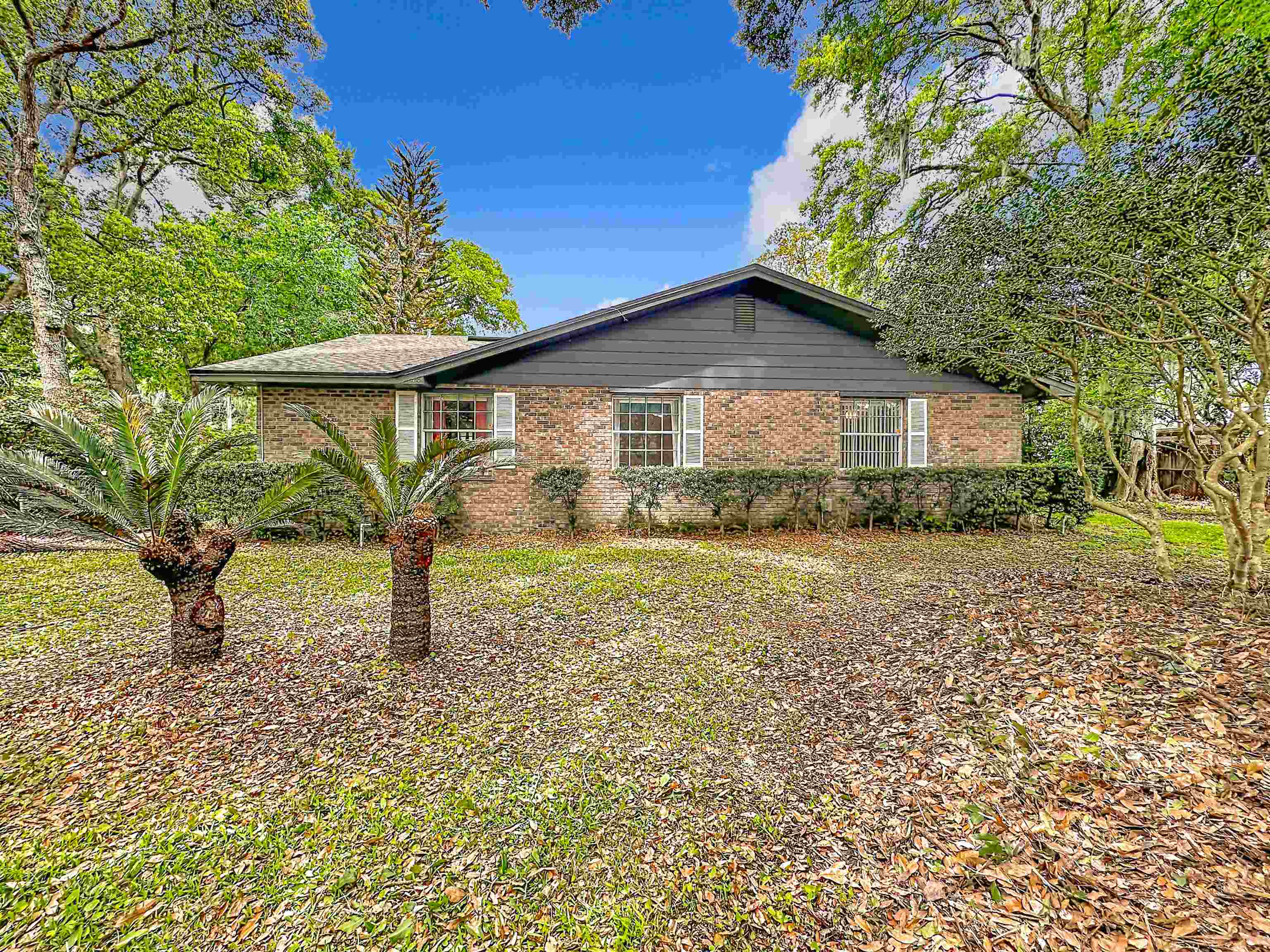 Image 50 of 79 For 5046 Shore Dr