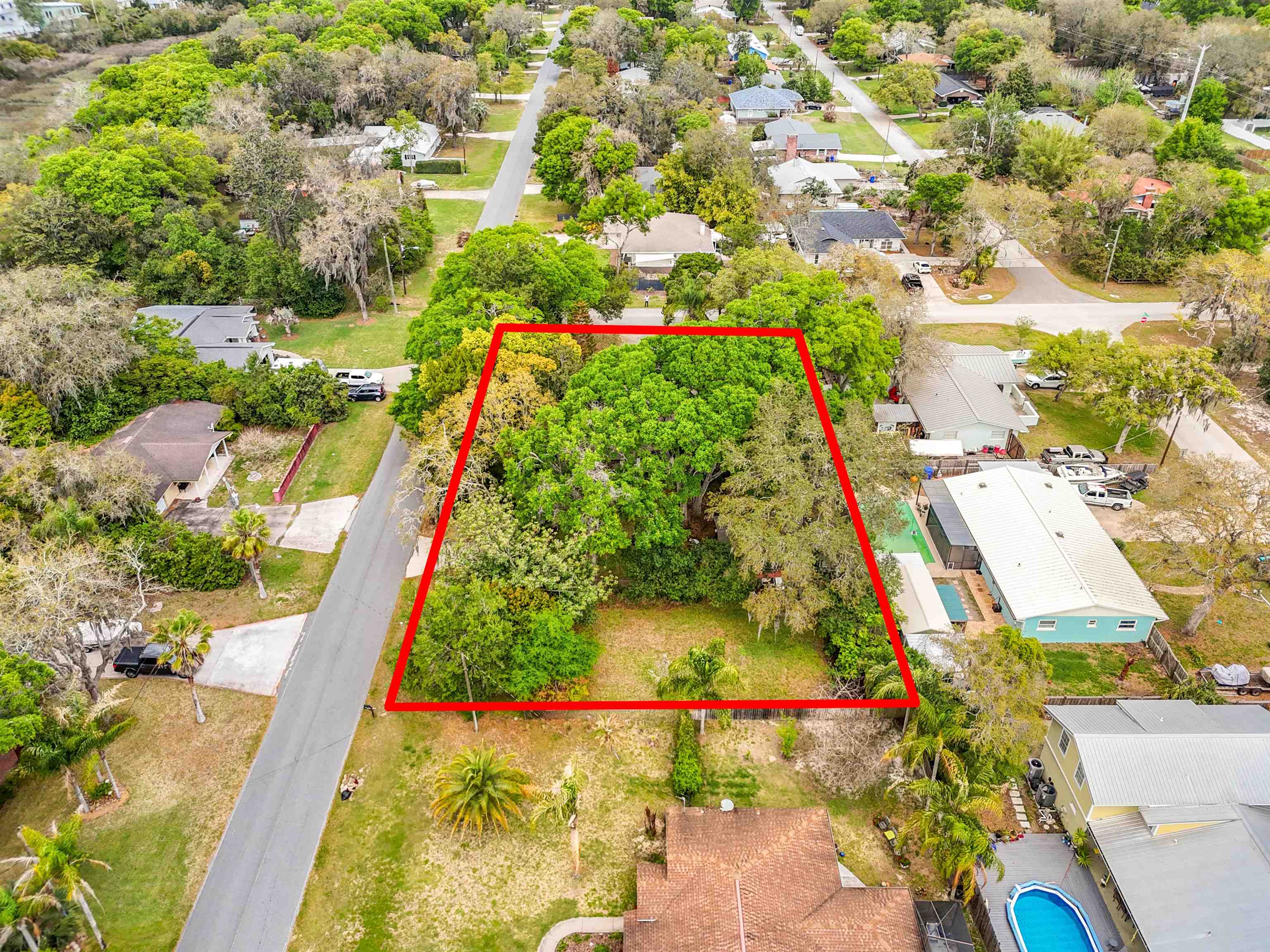 Image 63 of 79 For 5046 Shore Dr