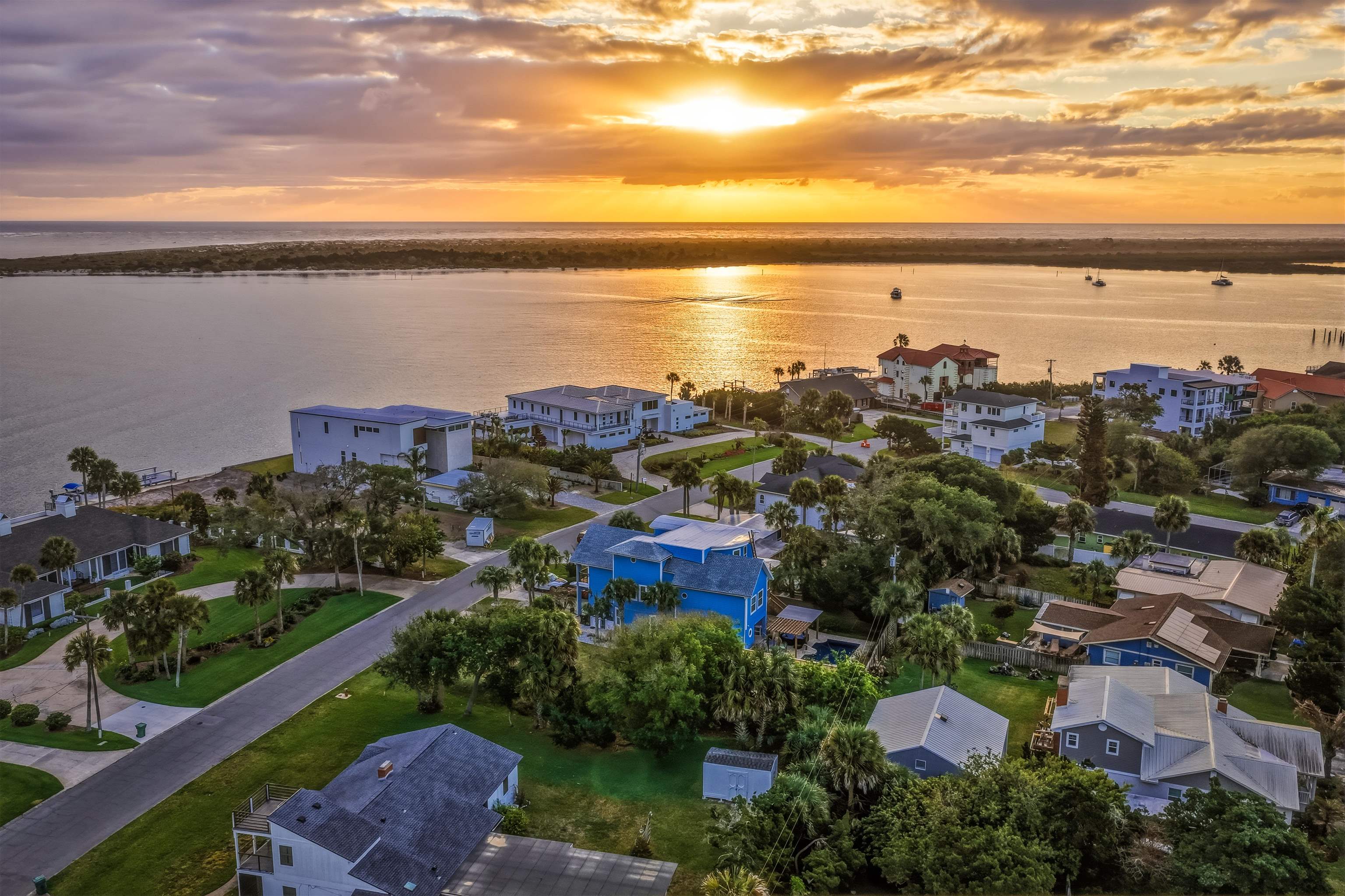 Details for 172 Inlet Dr, St Augustine, FL 32080