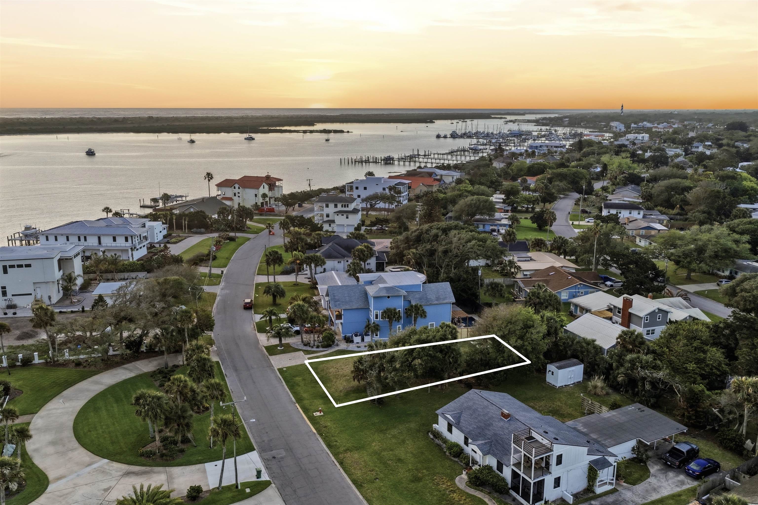 Image 3 of 6 For 172 Inlet Dr