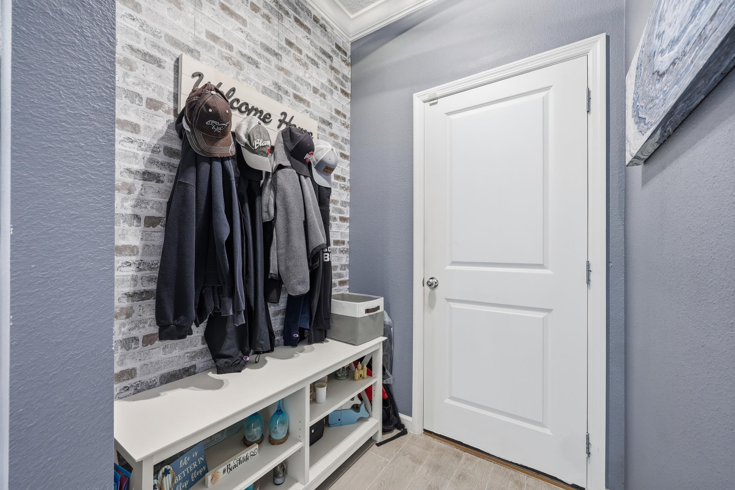 Image 22 of 52 For 521 Lake Sinclair St