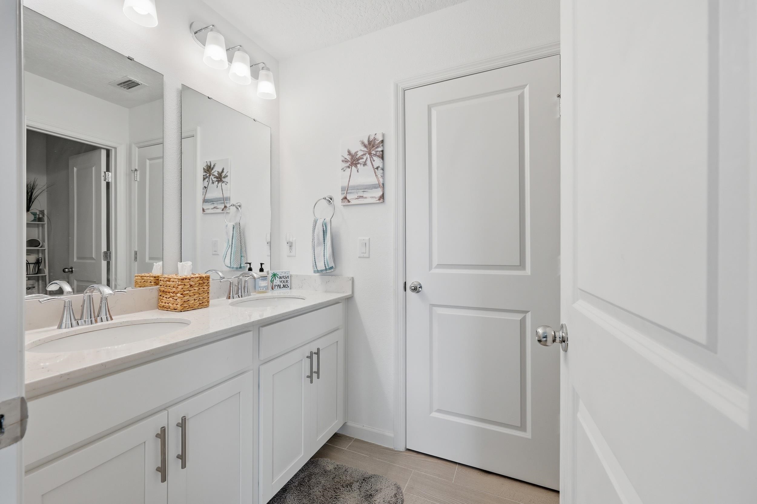 Image 26 of 52 For 521 Lake Sinclair St