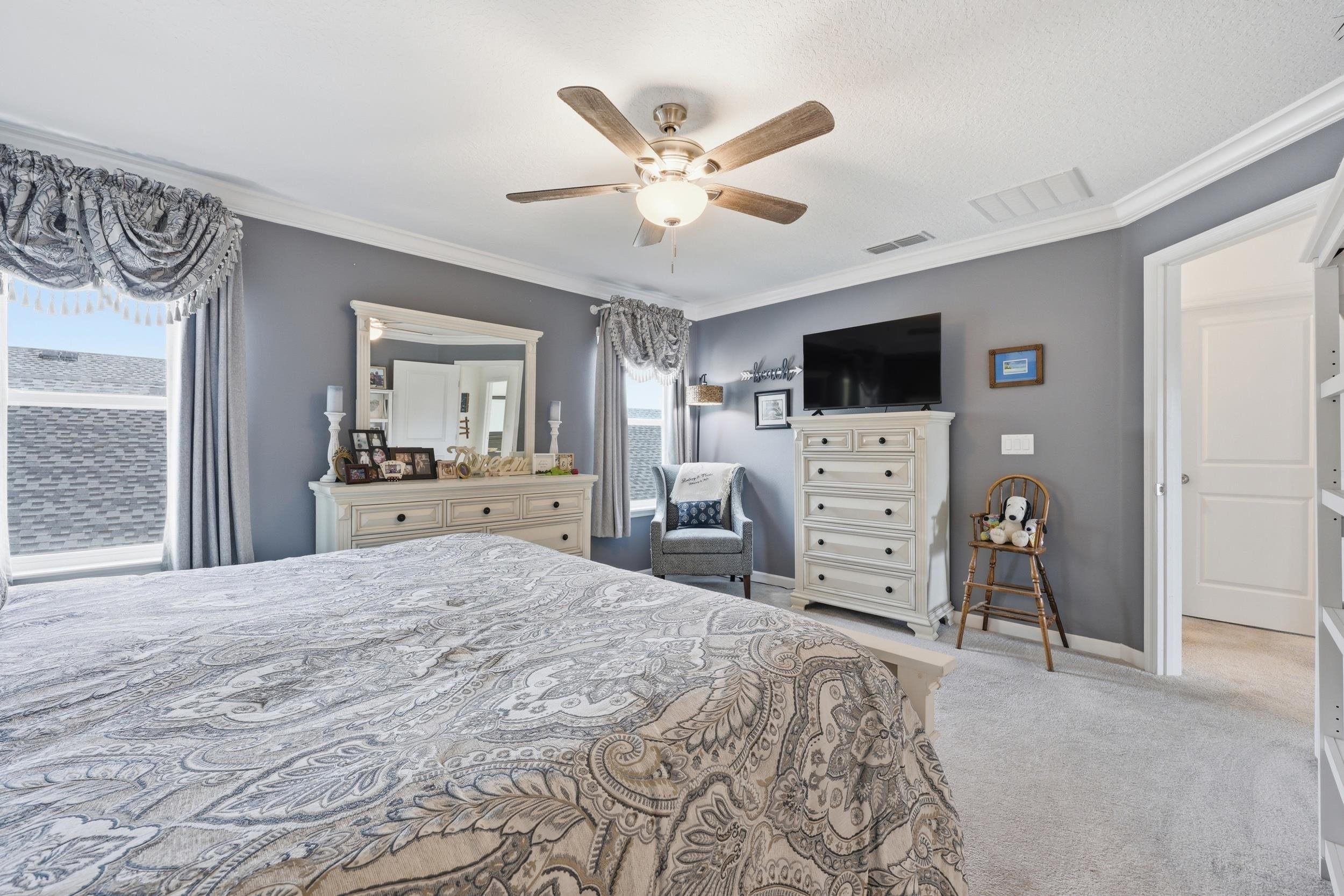 Image 32 of 52 For 521 Lake Sinclair St