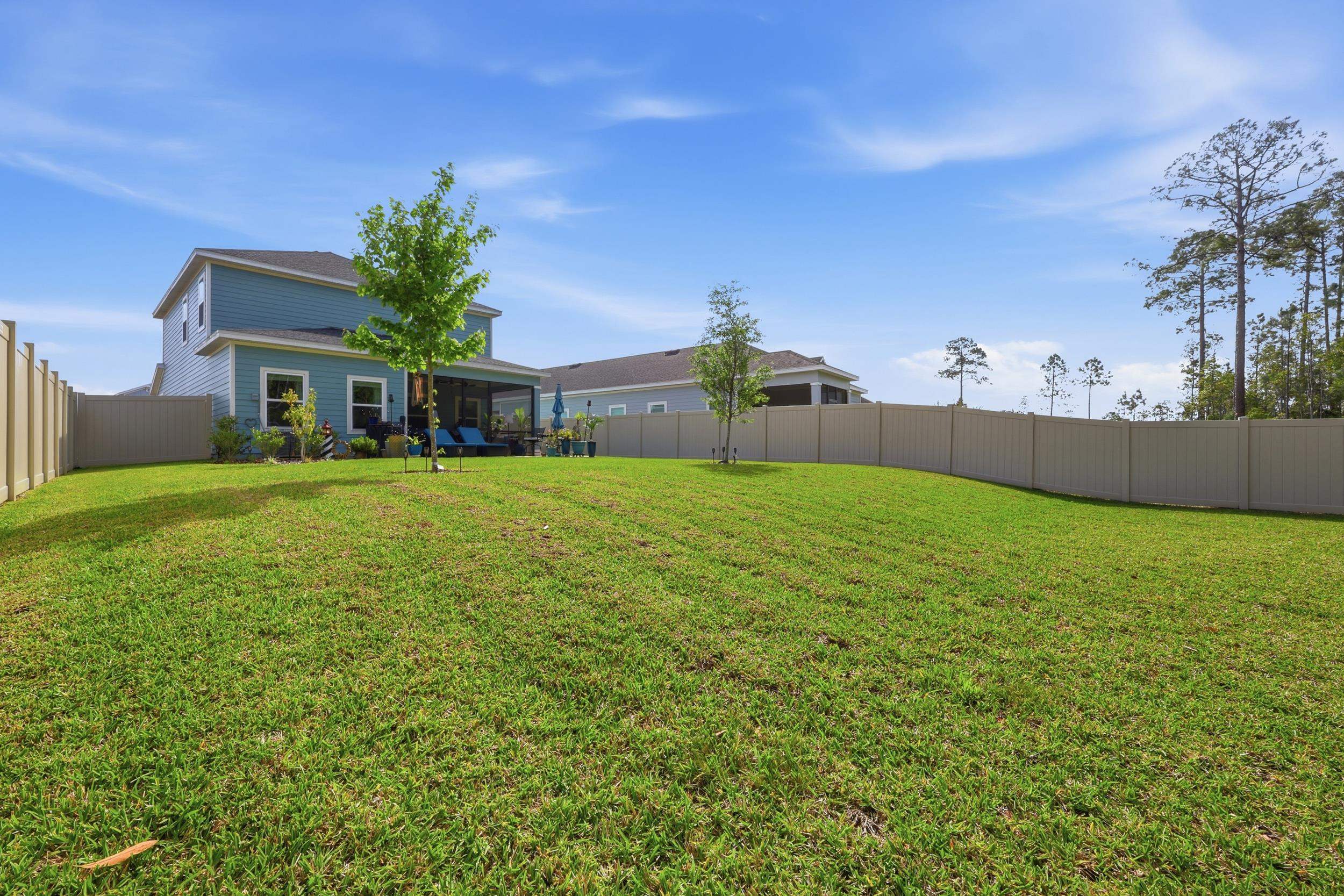 Image 40 of 52 For 521 Lake Sinclair St