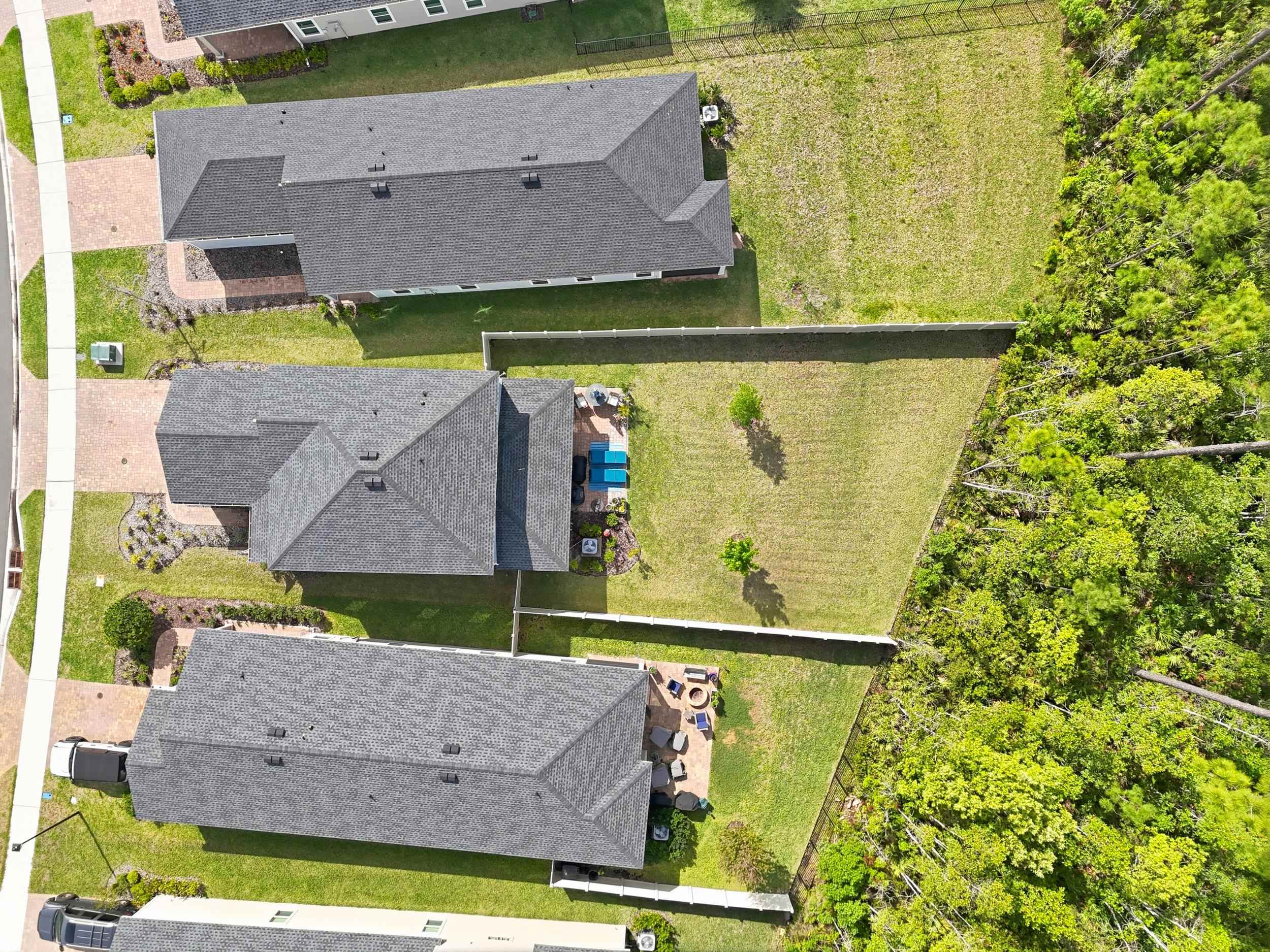 Image 48 of 52 For 521 Lake Sinclair St