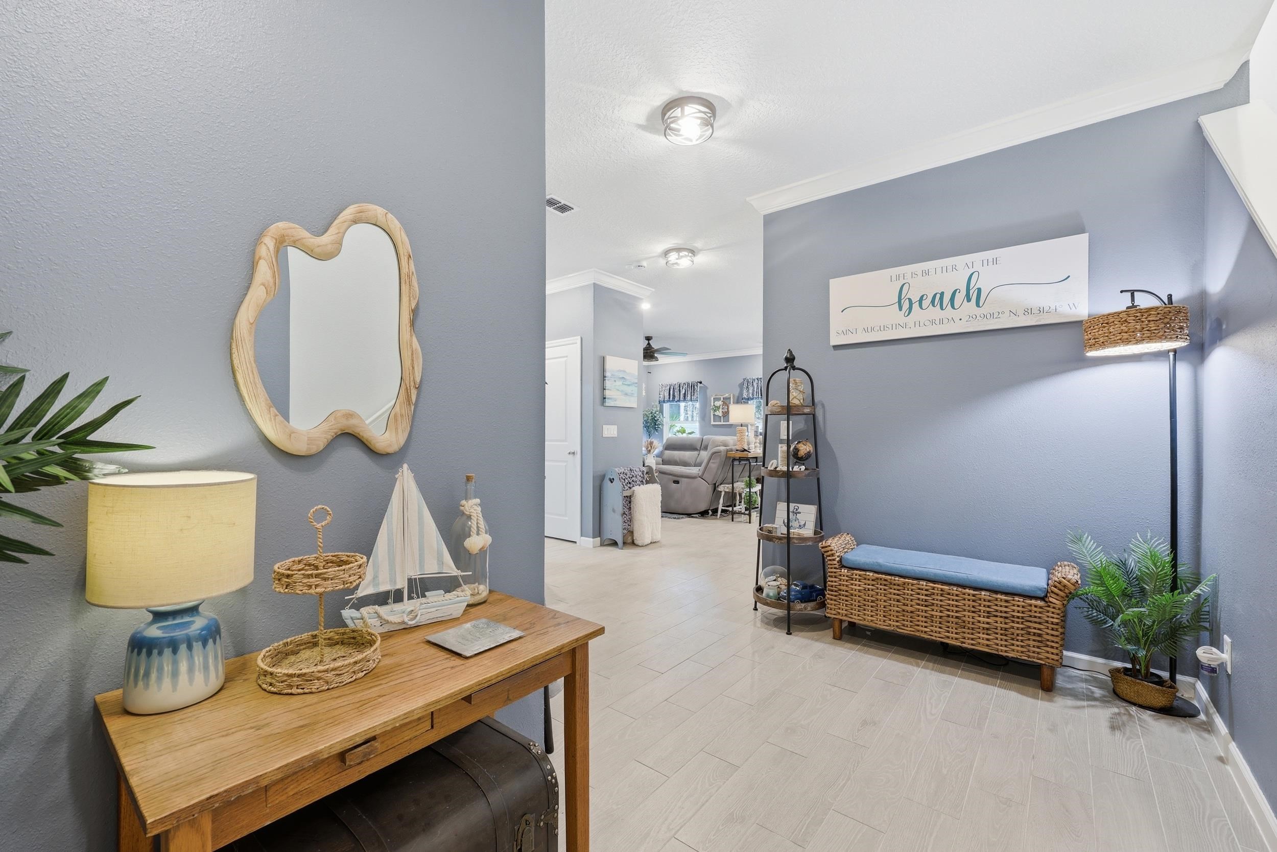 Image 6 of 52 For 521 Lake Sinclair St