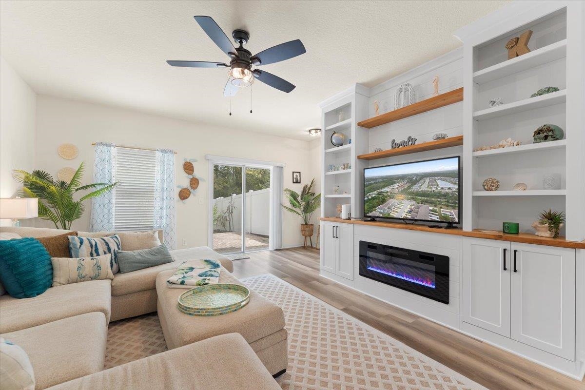 Image 2 of 37 For 249 Whitland Way