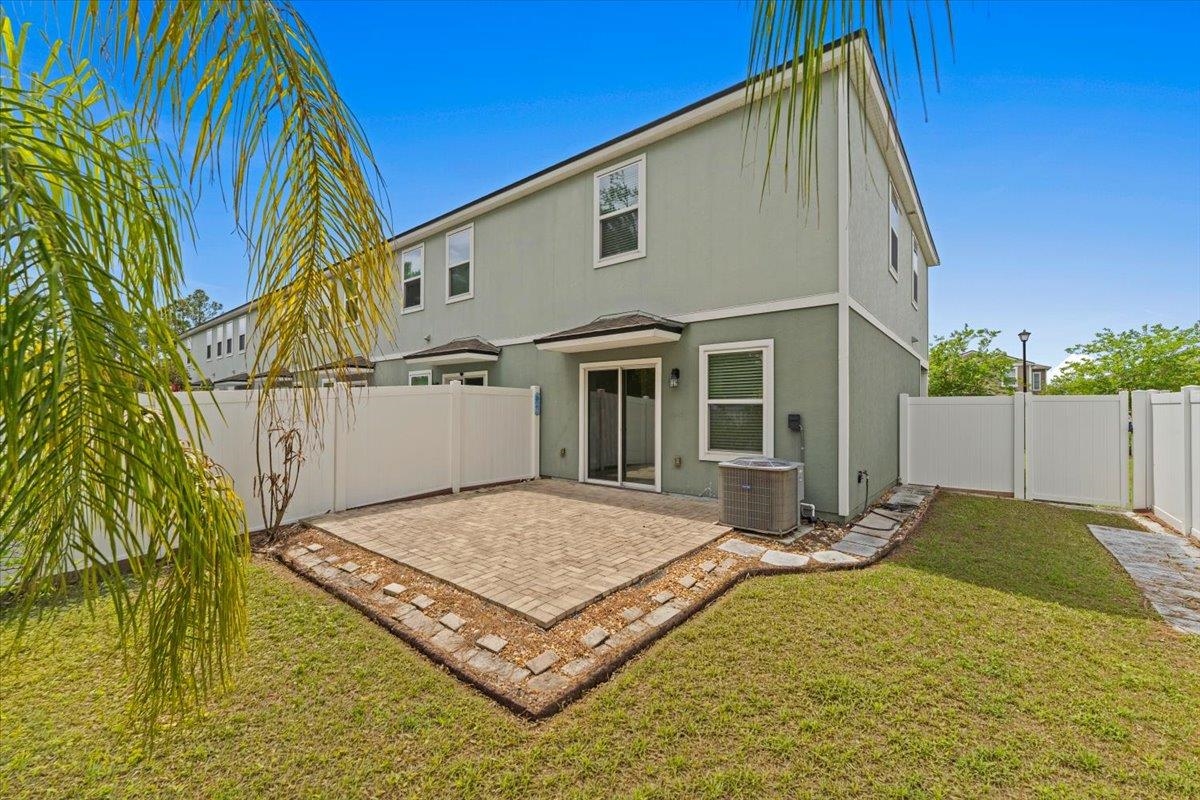Image 4 of 37 For 249 Whitland Way