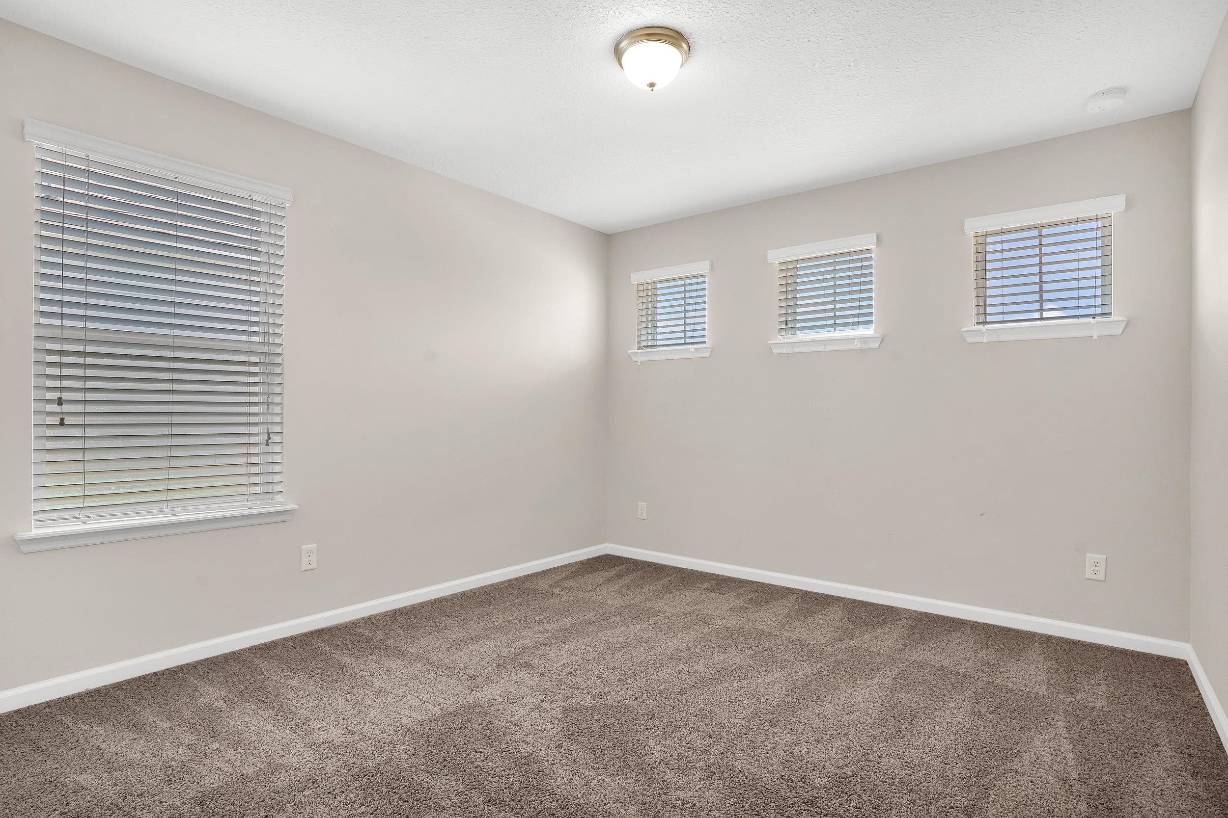 Image 21 of 27 For 171 Tarklin Rd.