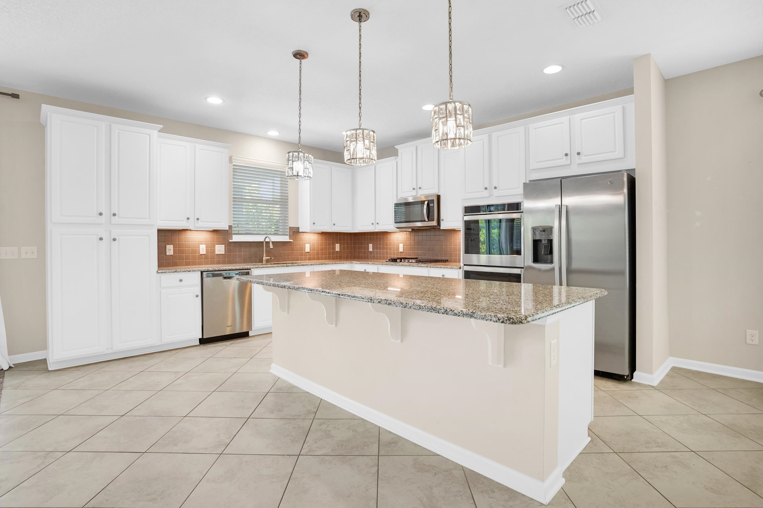 Image 7 of 27 For 171 Tarklin Rd.