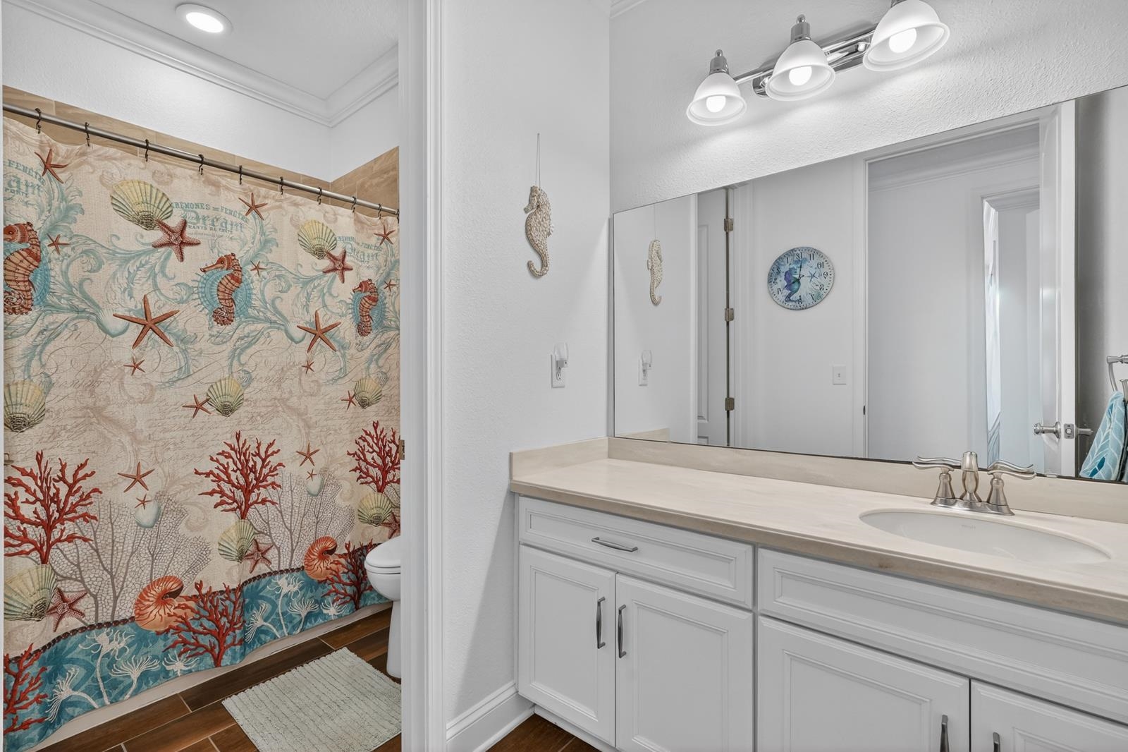 Image 35 of 62 For 34 Estero Ct