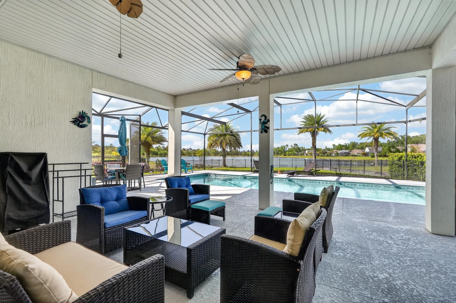 Image 41 of 62 For 34 Estero Ct