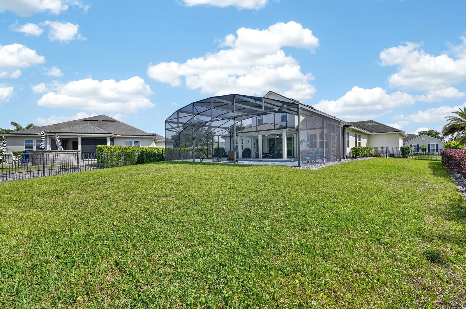 Image 47 of 62 For 34 Estero Ct