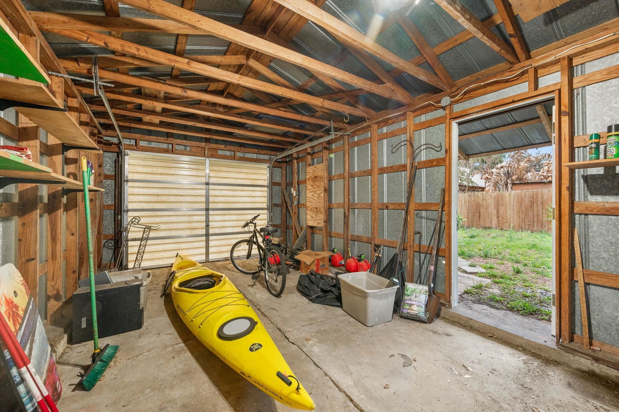 Image 29 of 58 For 36 Park Ave  