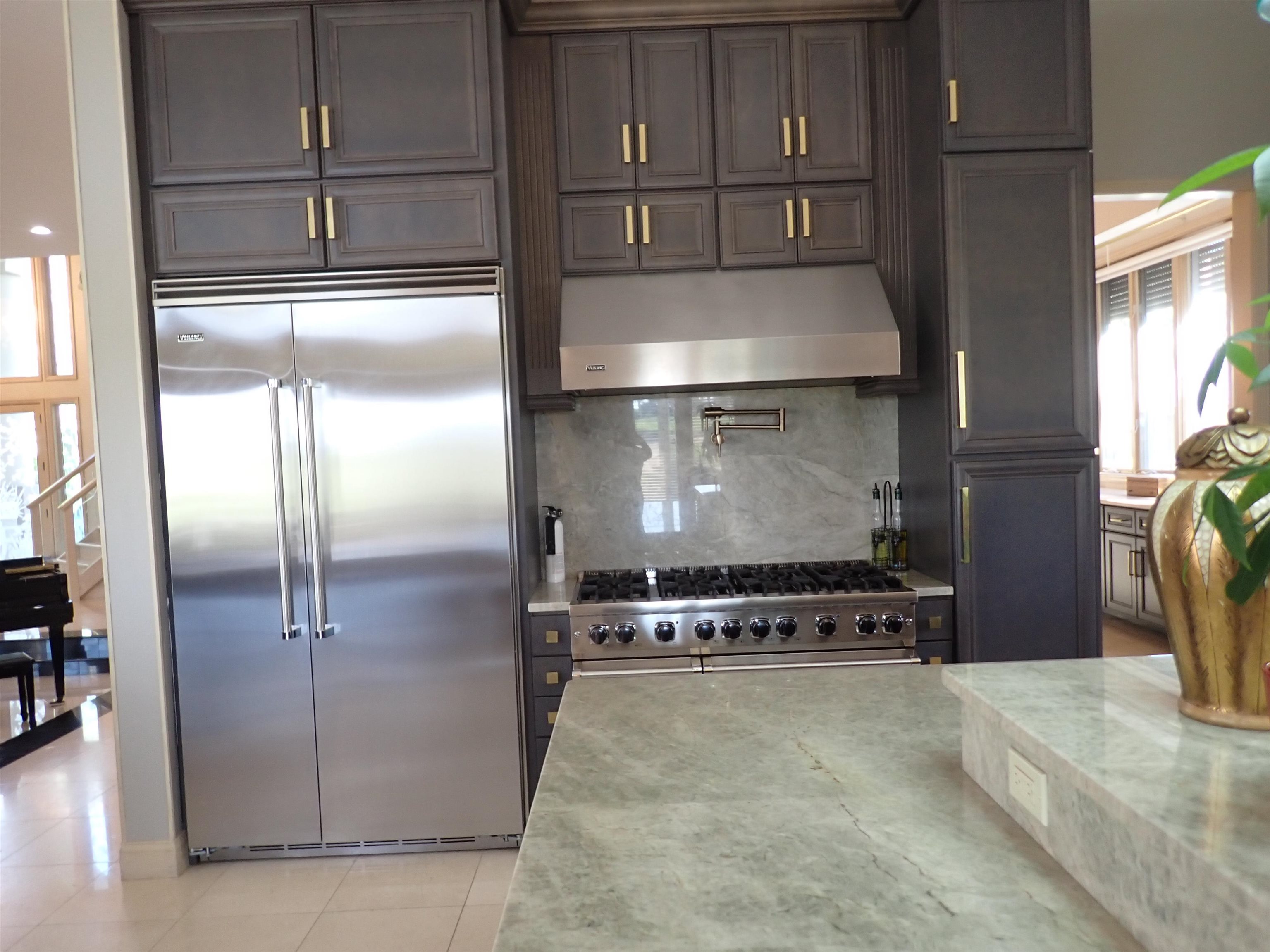 Image 18 of 33 For 25 San Marco Court