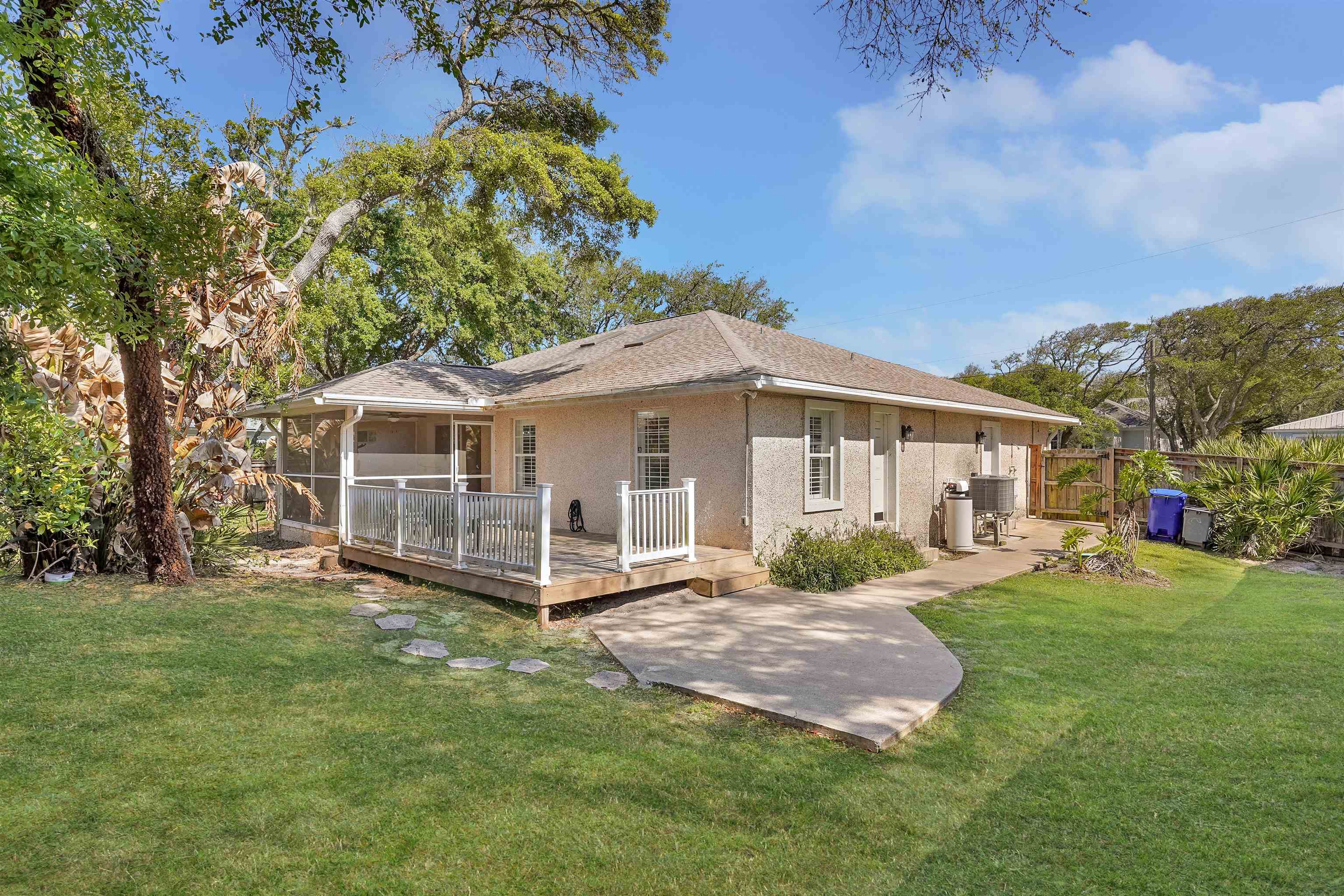 Image 34 of 35 For 404 14th St  