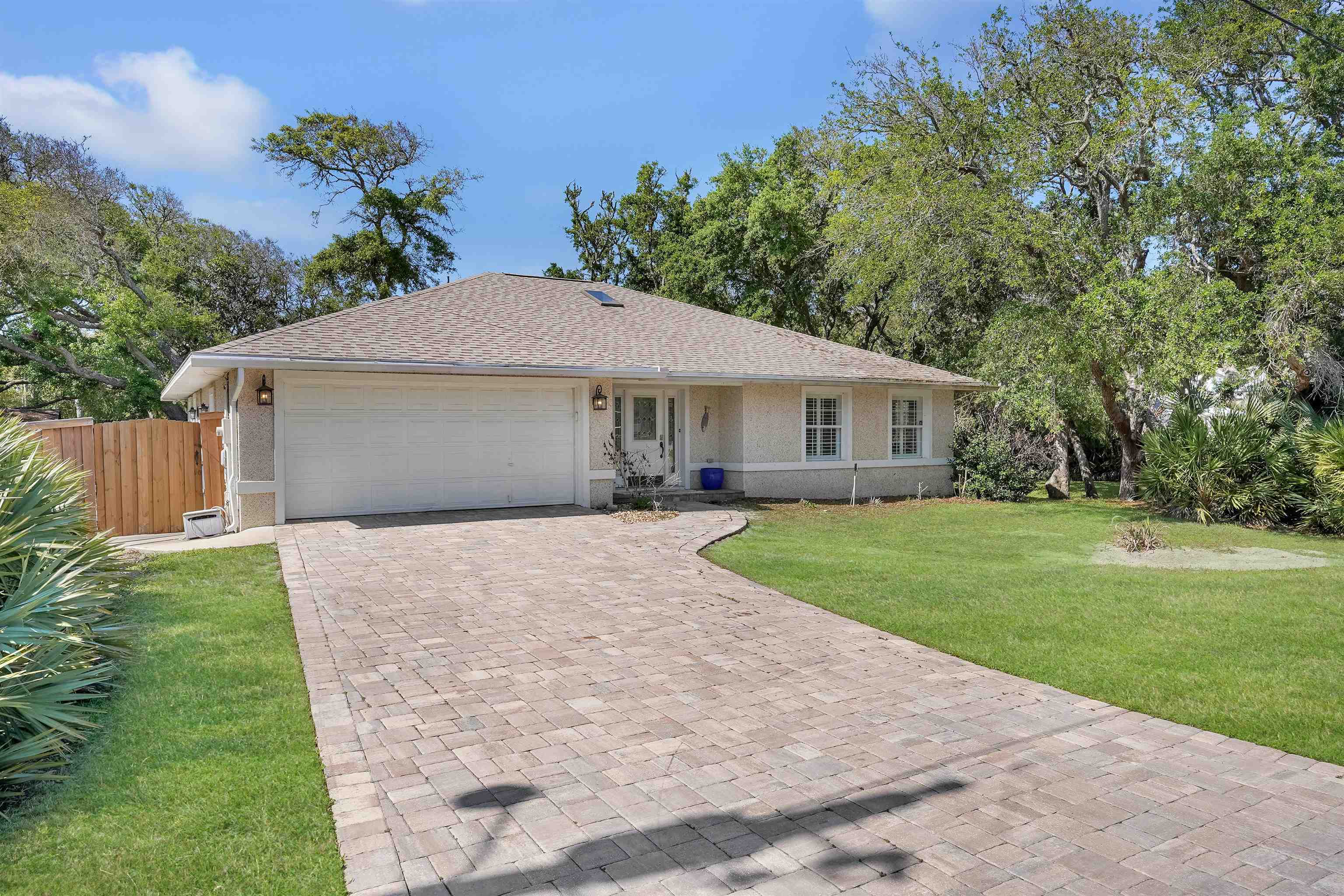 Image 6 of 35 For 404 14th St  