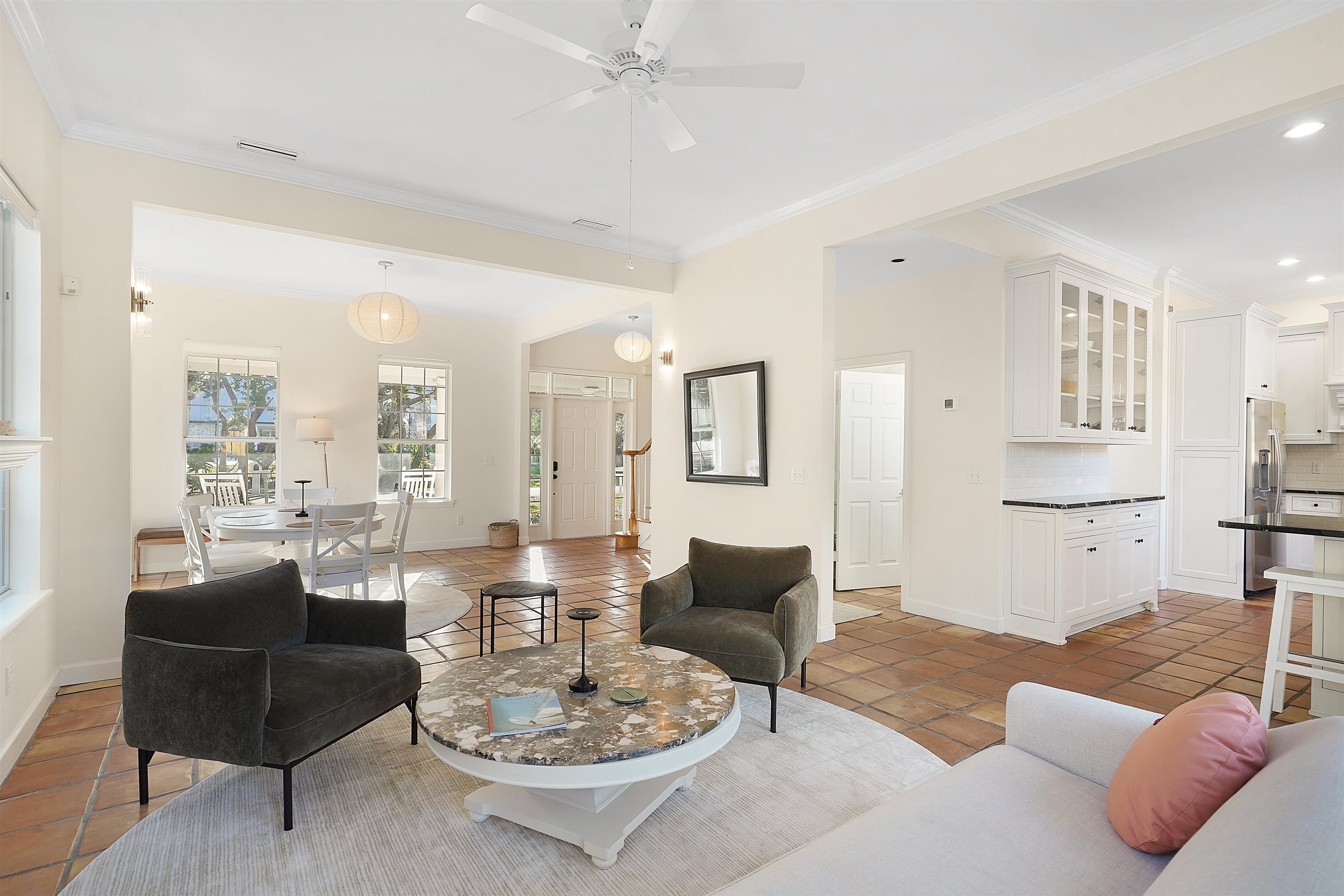 Image 2 of 43 For 4240 Myrtle St