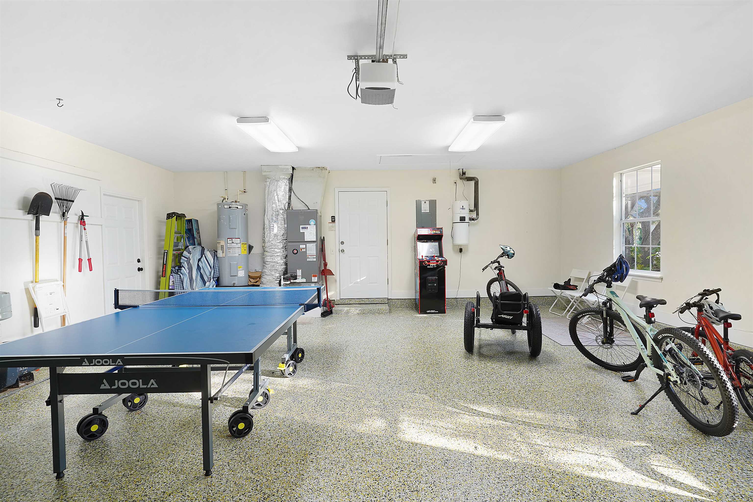 Image 36 of 43 For 4240 Myrtle St