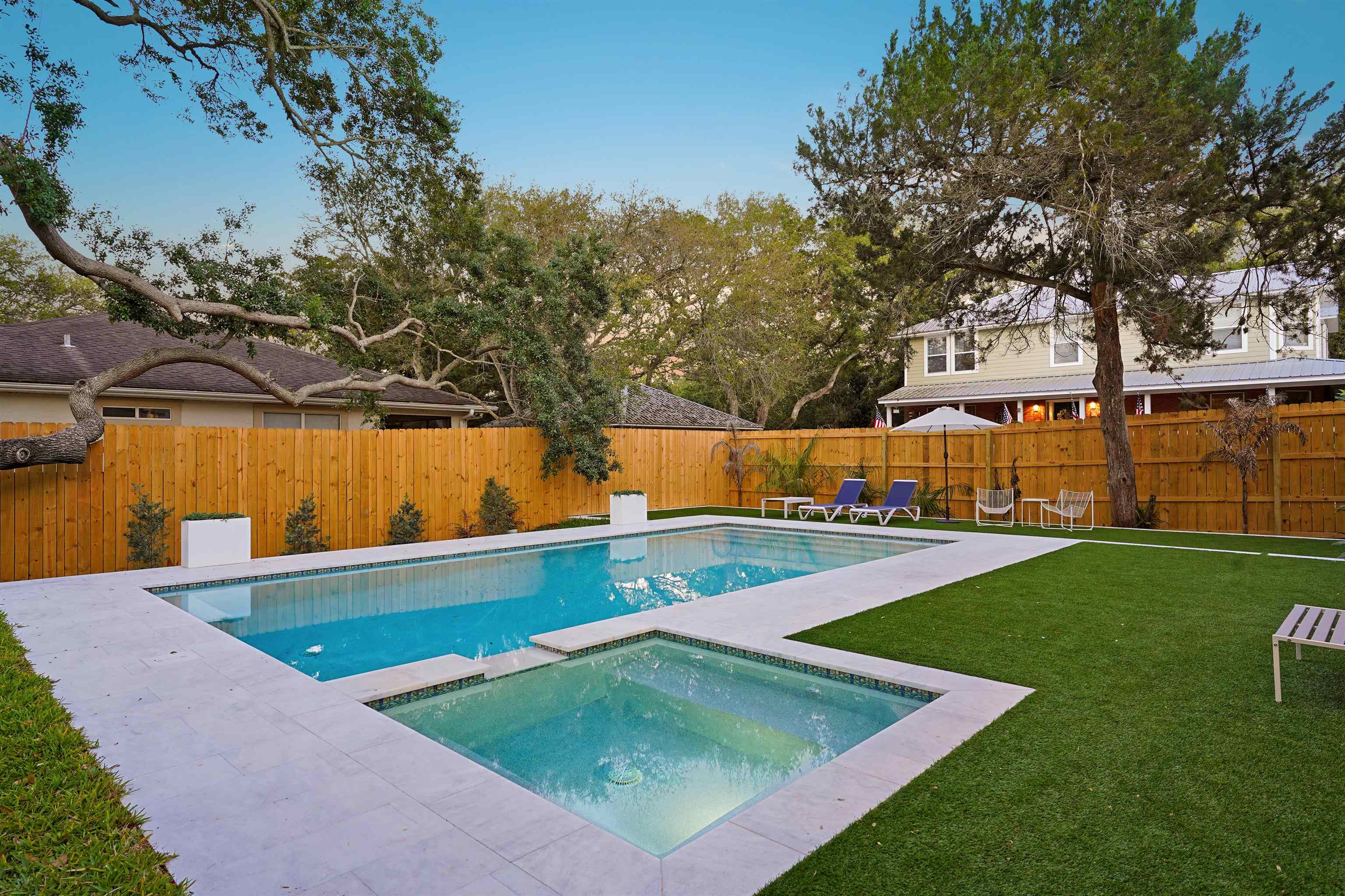 Image 39 of 43 For 4240 Myrtle St