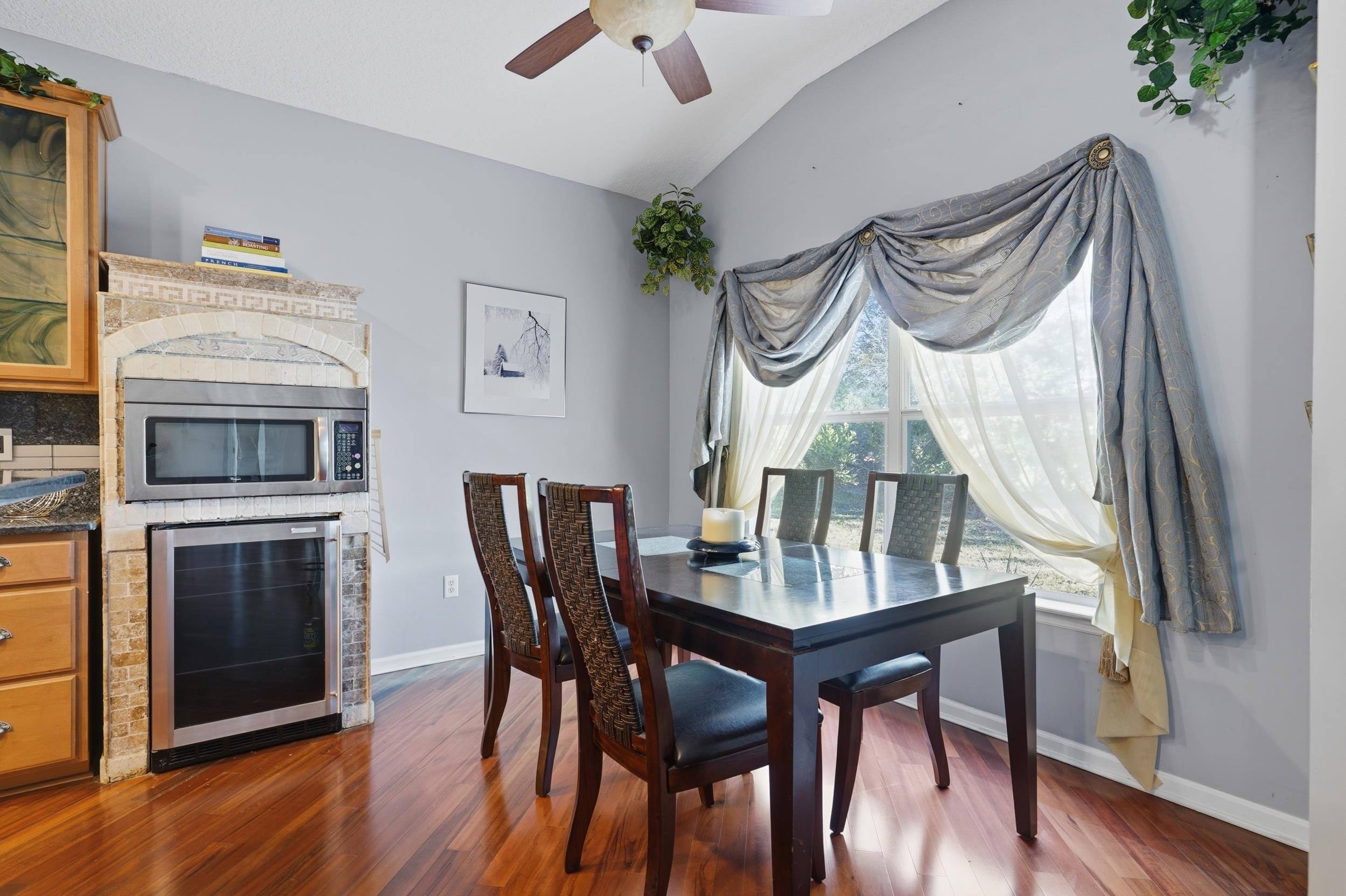 Image 10 of 34 For 412 Tocina  