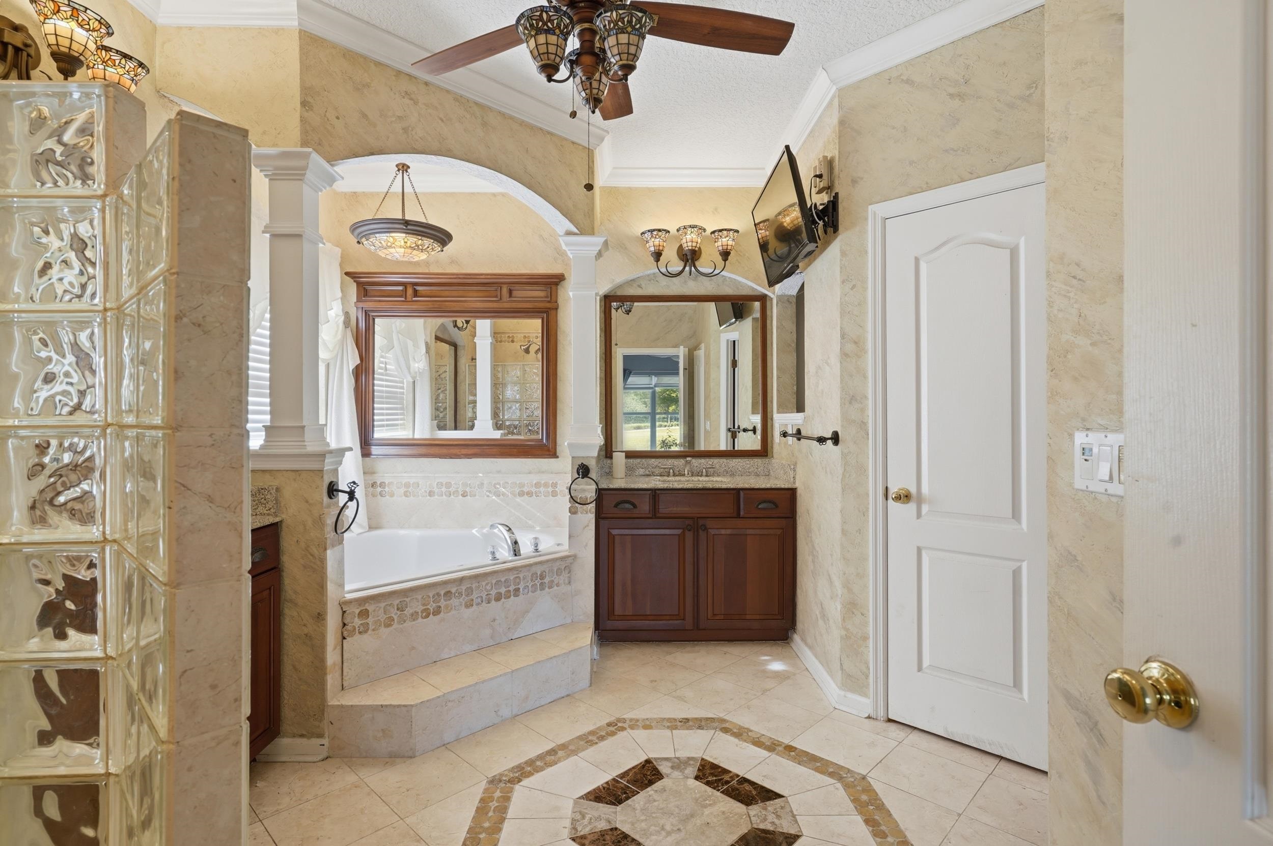 Image 15 of 34 For 412 Tocina  