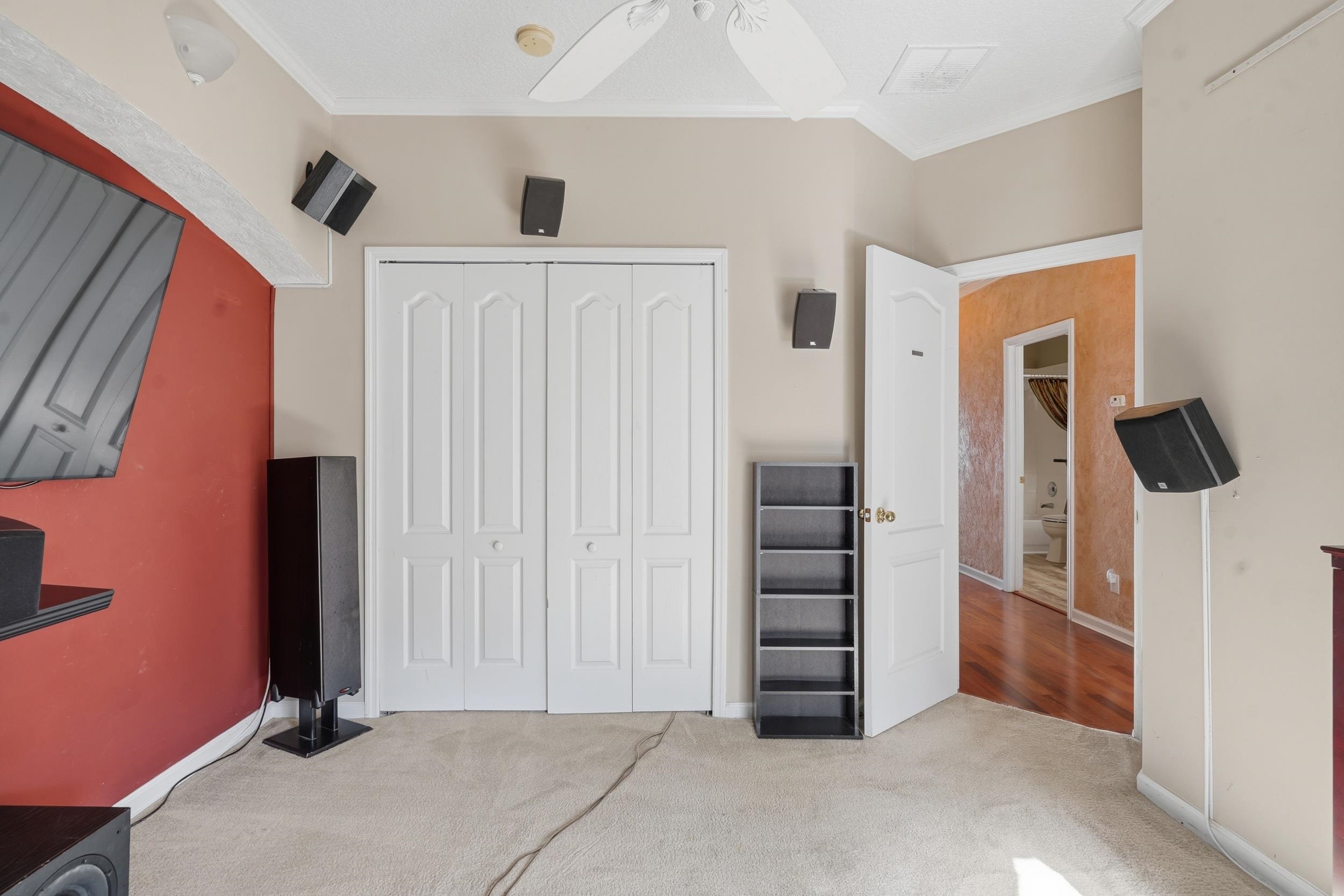 Image 22 of 34 For 412 Tocina  