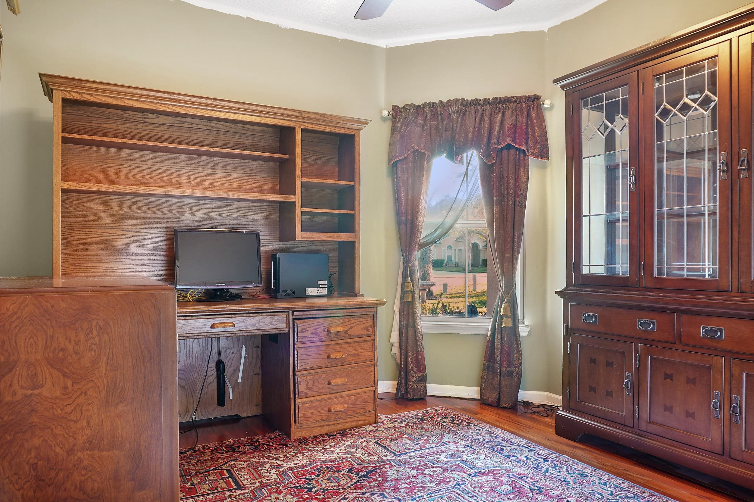 Image 23 of 34 For 412 Tocina  