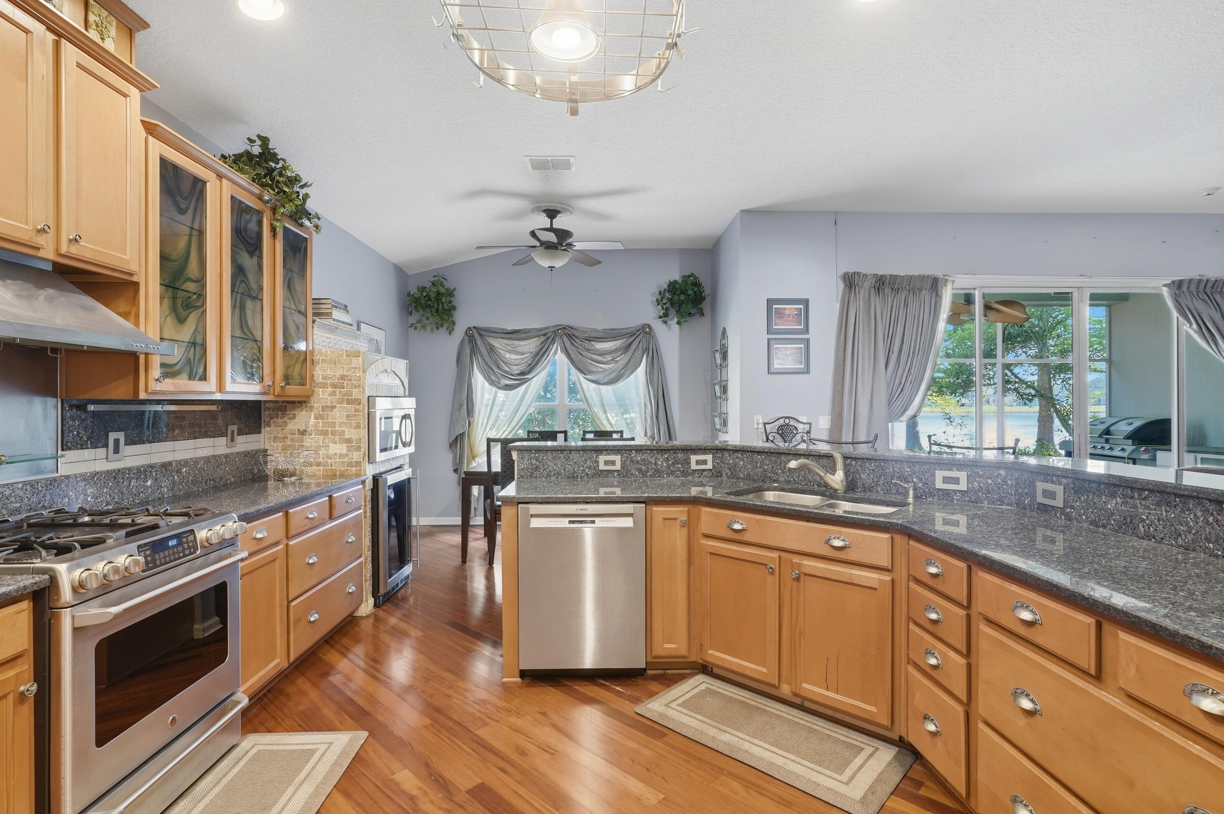 Image 8 of 34 For 412 Tocina  