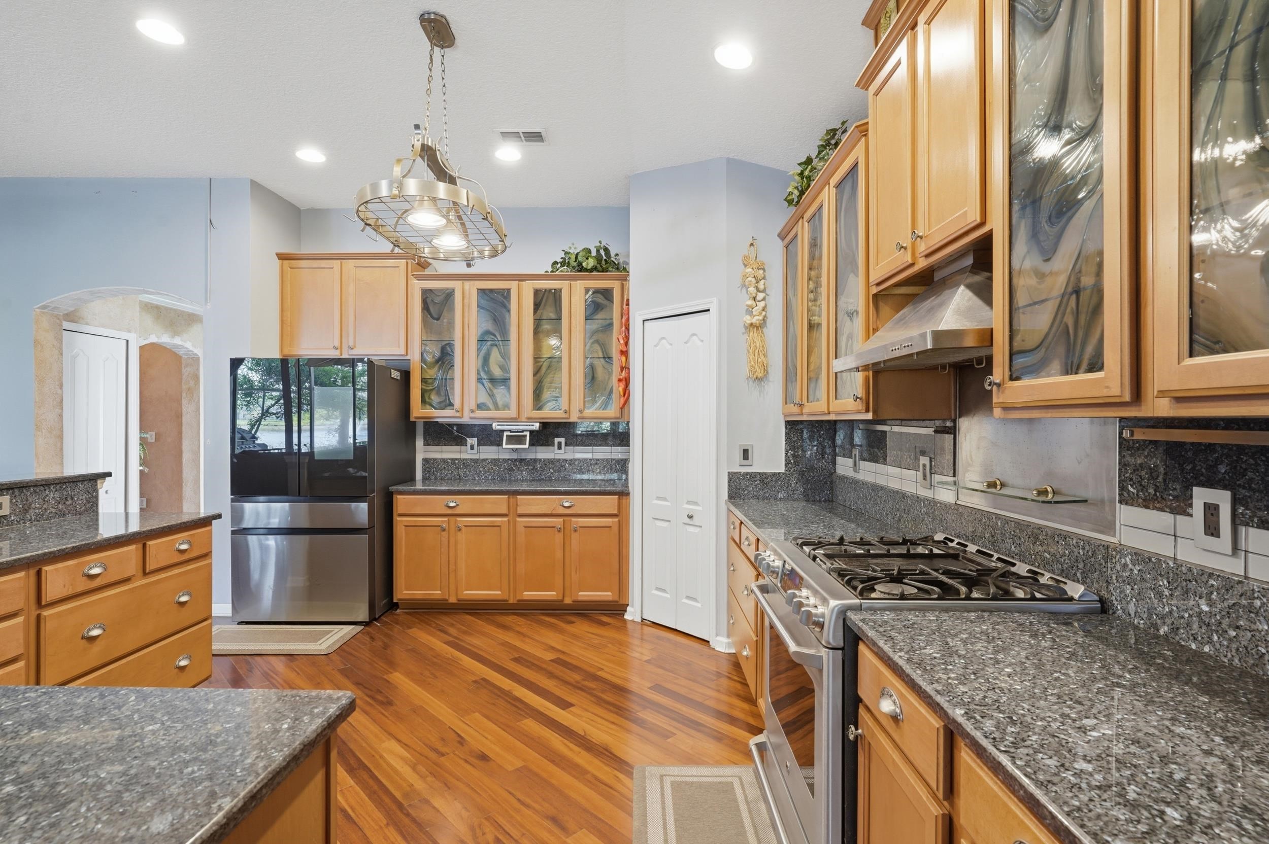 Image 9 of 34 For 412 Tocina  