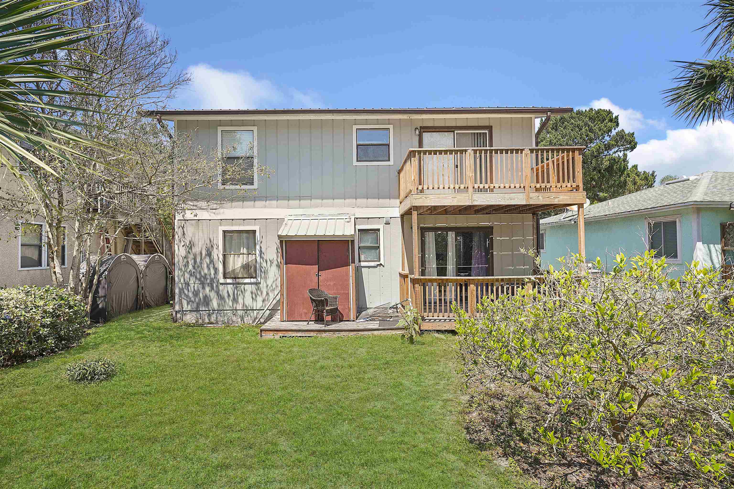 Image 24 of 45 For 207 9th St  