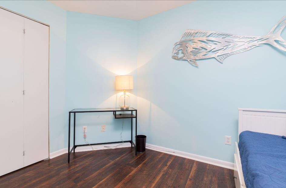 Image 39 of 45 For 207 9th St  