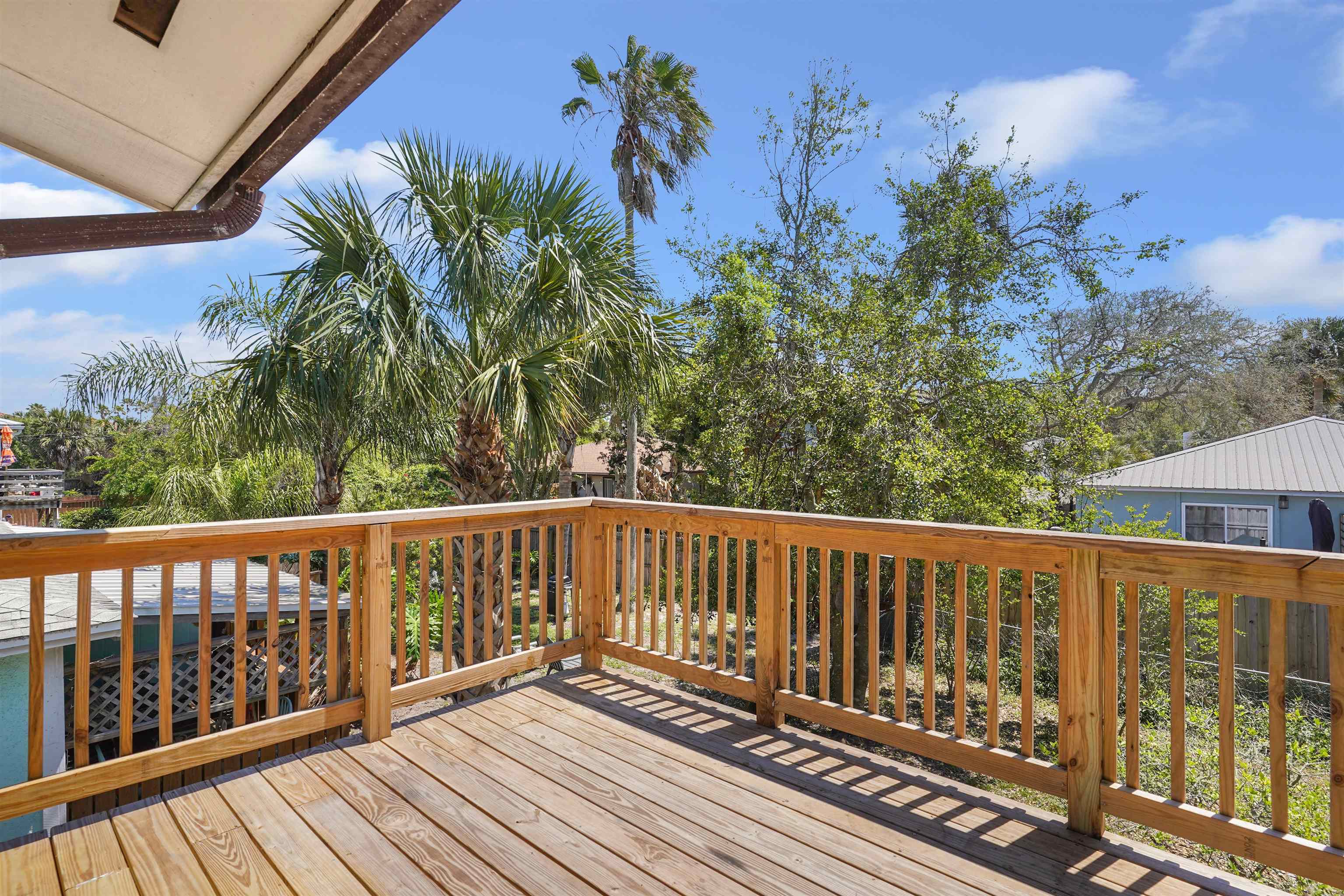 Image 5 of 45 For 207 9th St  