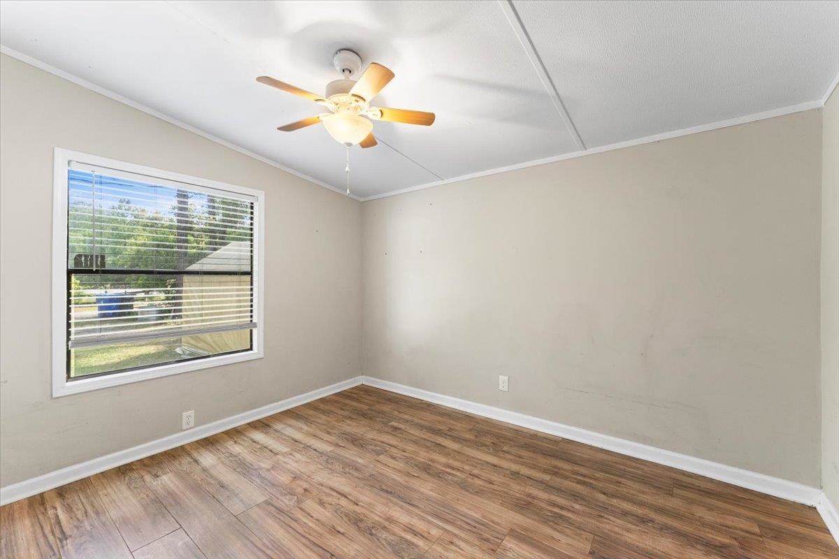 Image 21 of 36 For 6860 Catlett Rd