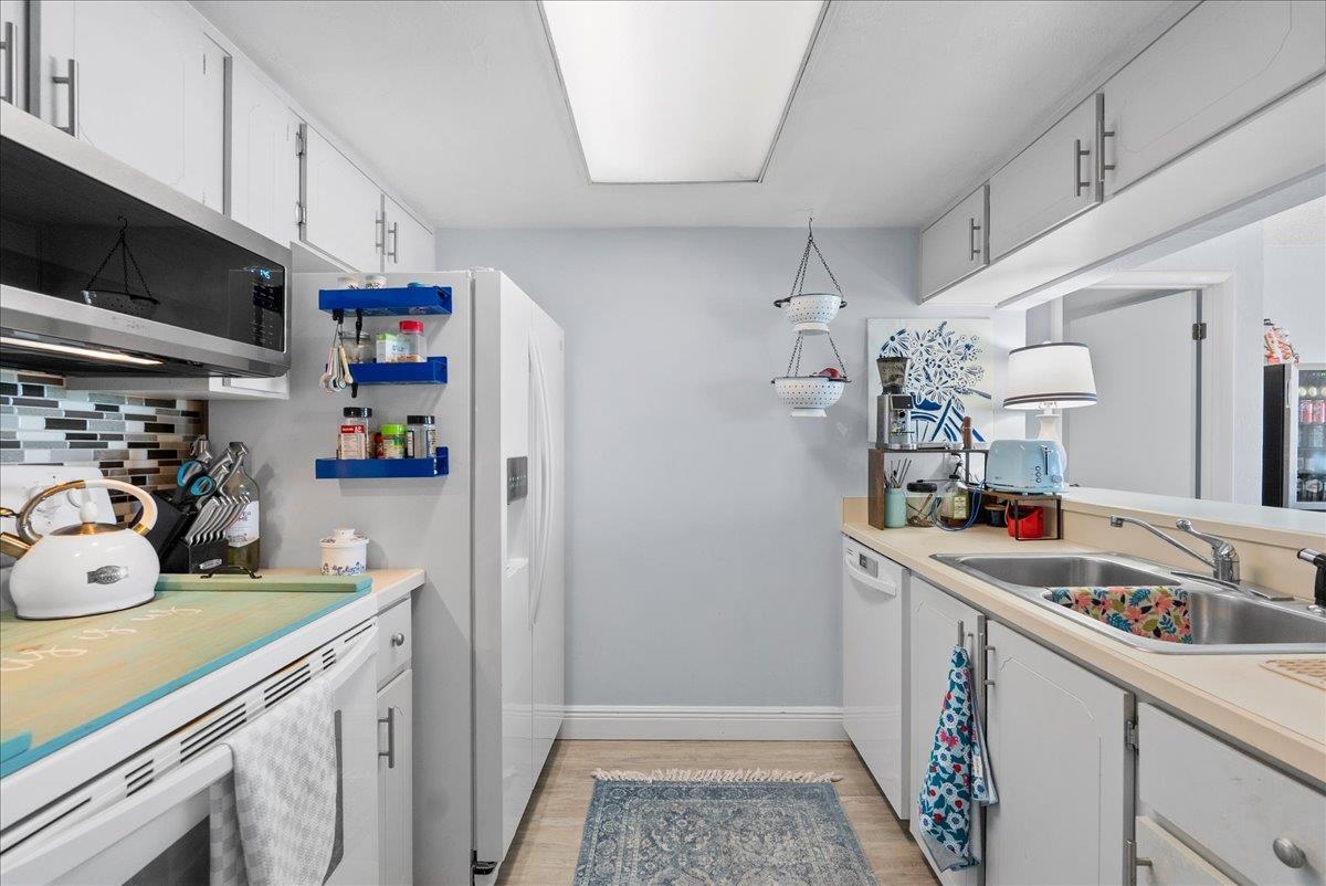 Image 12 of 53 For 3600 Ocean Shore Blvd S 712