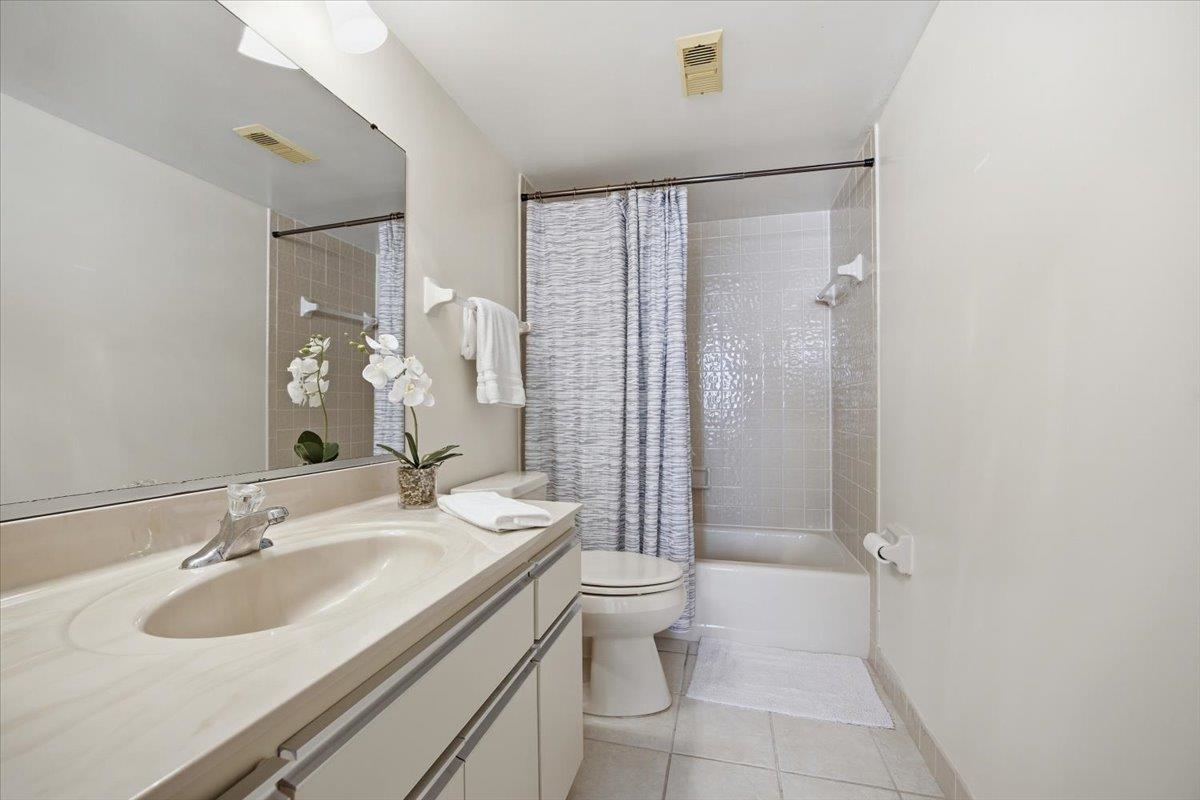 Image 16 of 25 For 3360 Ocean Shore Blvd  307